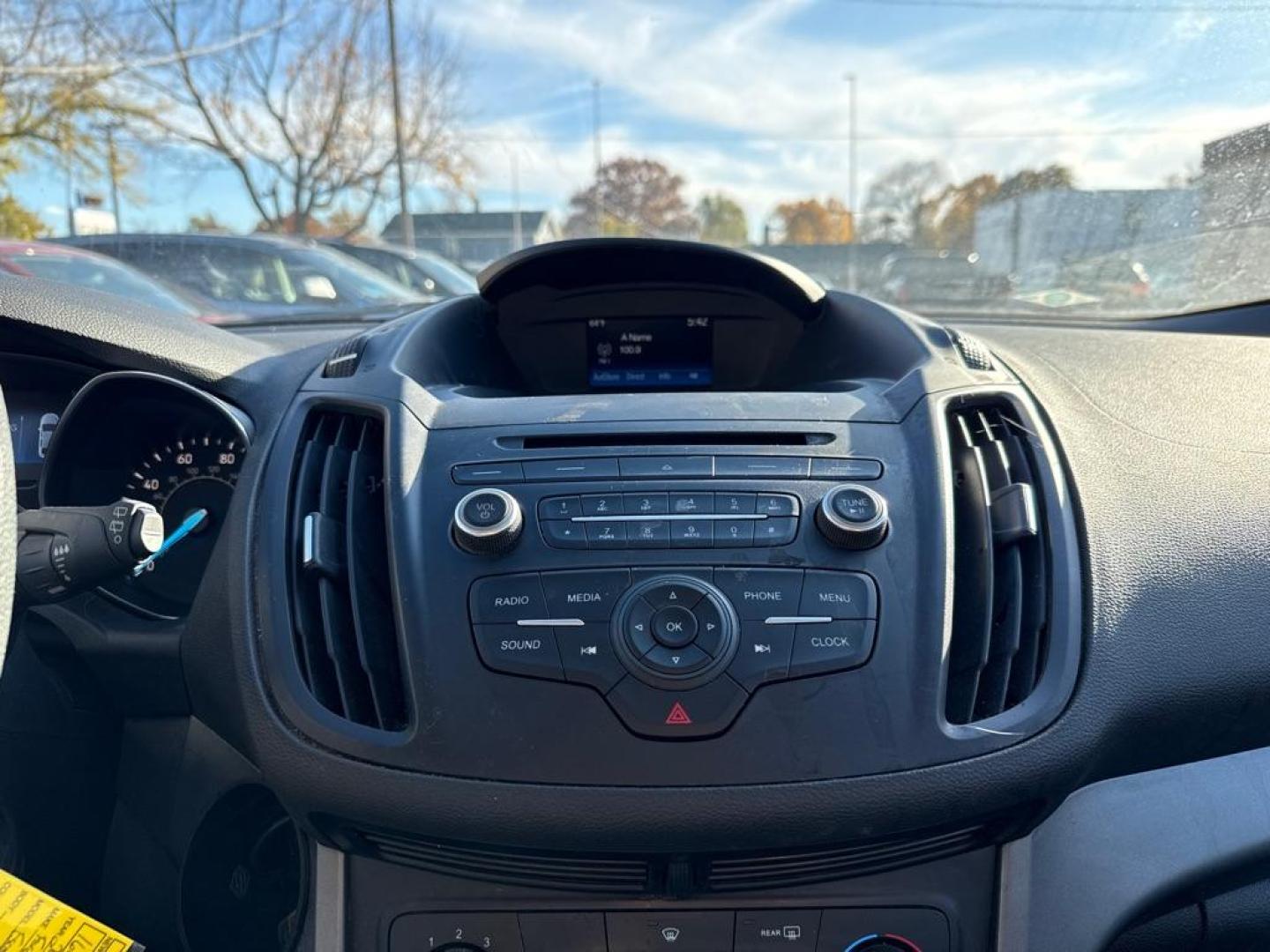 2017 WHITE FORD ESCAPE S (1FMCU0F71HU) with an 2.5L engine, Automatic transmission, located at 1708 Broadway, Rockford, IL, 61104, (815) 397-5010, 42.252522, -89.069359 - Photo#8