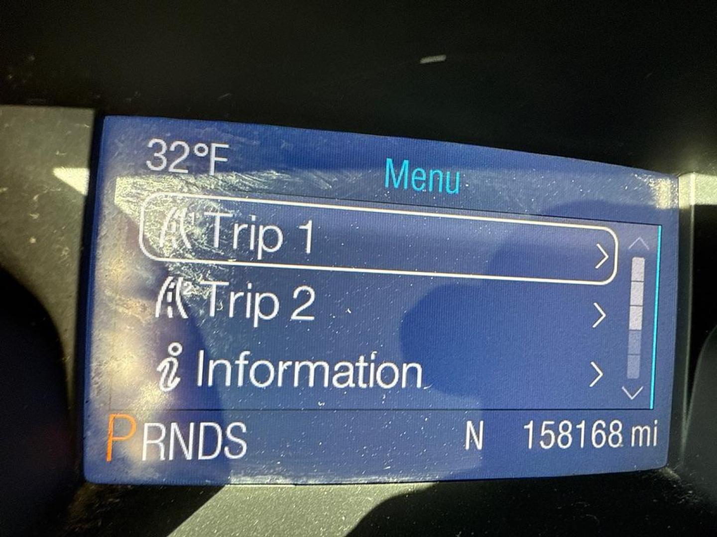 2013 BLACK FORD ESCAPE S (1FMCU0F7XDU) with an 2.5L engine, Automatic transmission, located at 1708 Broadway, Rockford, IL, 61104, (815) 397-5010, 42.252522, -89.069359 - Photo#7