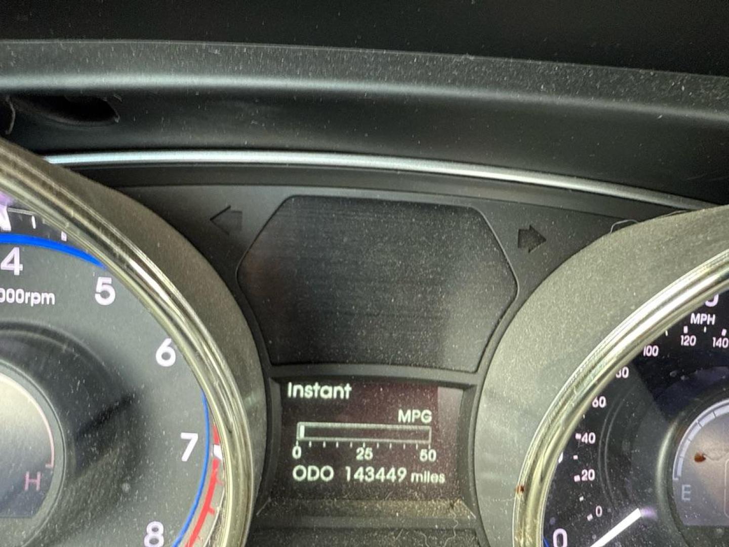 2012 BLACK HYUNDAI SONATA SE (5NPEC4AC4CH) with an 2.4L engine, Automatic transmission, located at 1708 Broadway, Rockford, IL, 61104, (815) 397-5010, 42.252522, -89.069359 - Photo#7