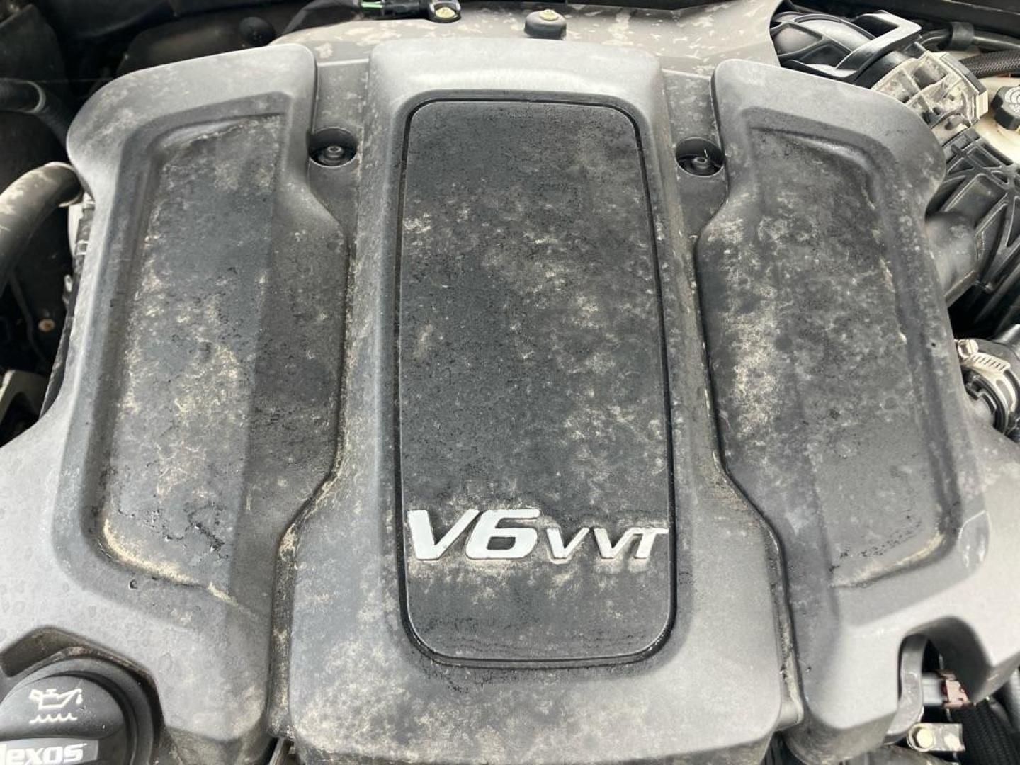 2017 BLACK BUICK LACROSSE ESSENCE (1G4ZP5SS1HU) with an 3.6L engine, Automatic transmission, located at 1708 Broadway, Rockford, IL, 61104, (815) 397-5010, 42.252522, -89.069359 - Photo#9