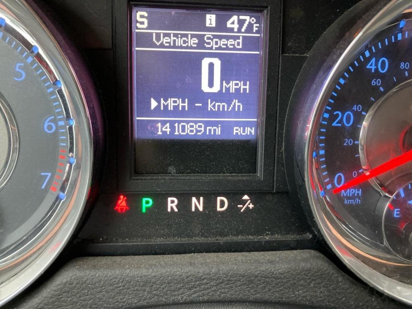 2011 GRAY CHRYSLER TOWN and COUNTRY TOURING (2A4RR5DG7BR) with an 3.6L engine, Automatic transmission, located at 1708 Broadway, Rockford, IL, 61104, (815) 397-5010, 42.252522, -89.069359 - Photo#7