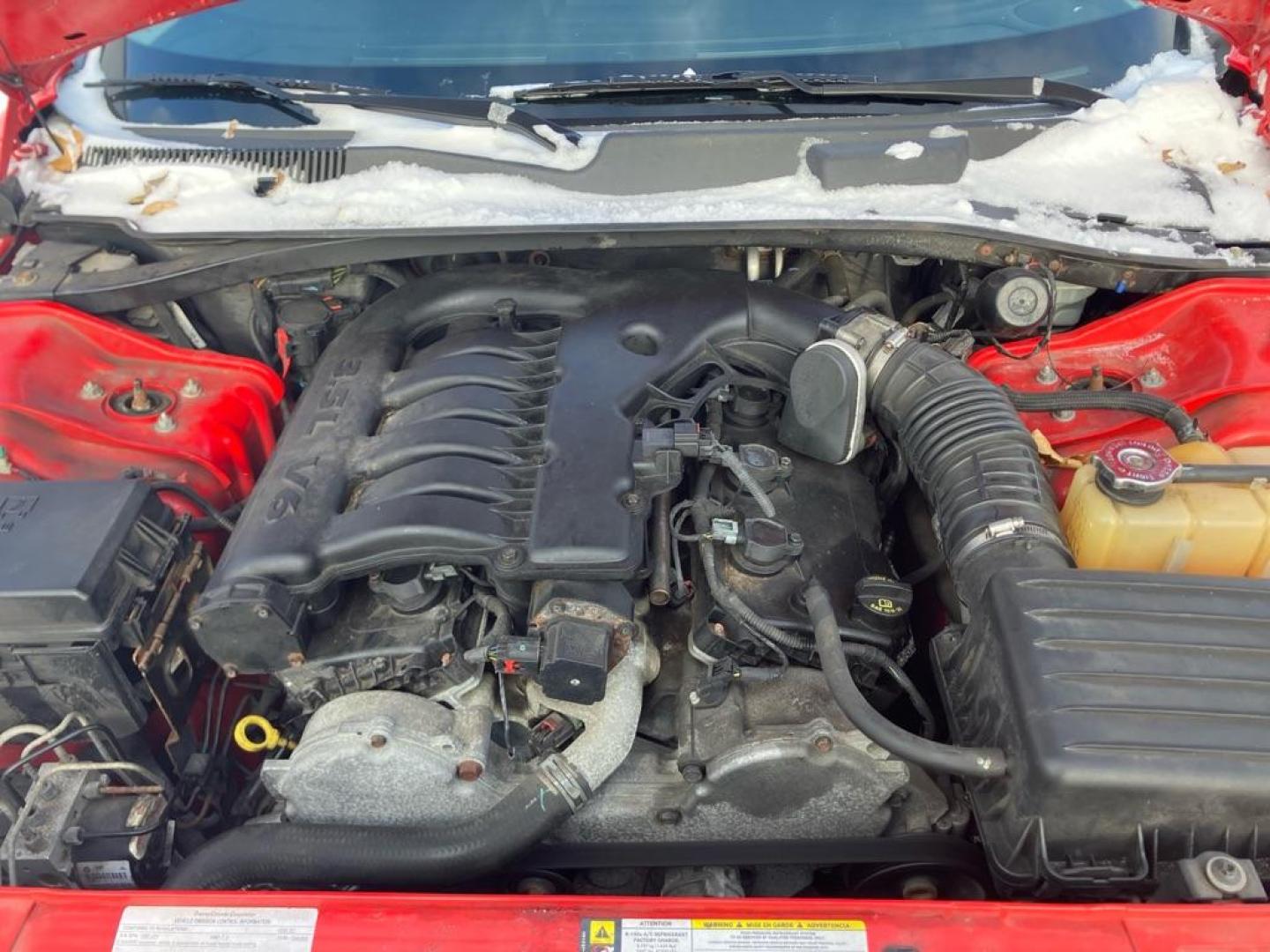 2008 RED DODGE CHARGER (2B3KA43G38H) with an 3.5L engine, Automatic transmission, located at 1708 Broadway, Rockford, IL, 61104, (815) 397-5010, 42.252522, -89.069359 - Photo#9