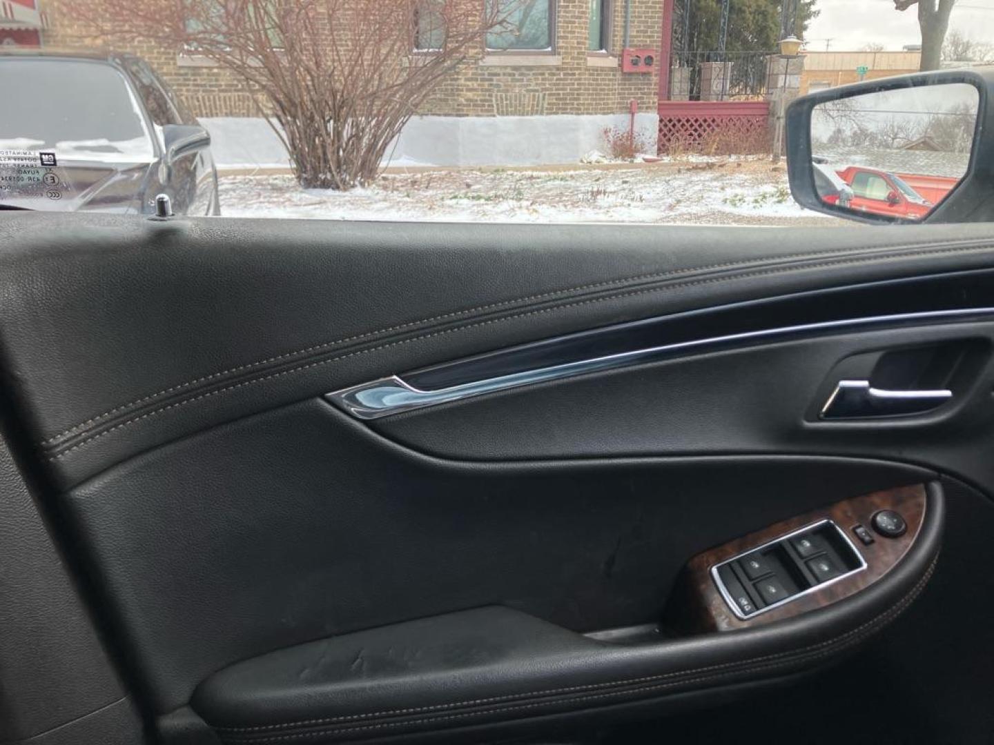 2014 WHITE CHEVROLET IMPALA LT (1G1115SL0EU) with an 2.5L engine, Automatic transmission, located at 1708 Broadway, Rockford, IL, 61104, (815) 397-5010, 42.252522, -89.069359 - Photo#6