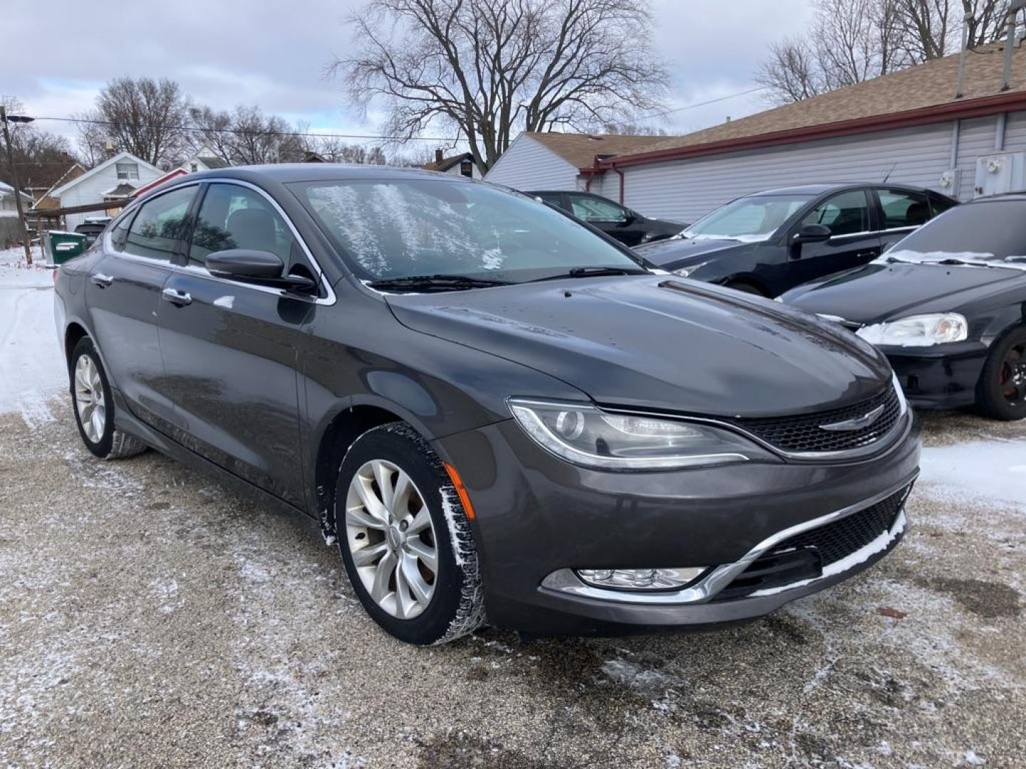 2015 GRAY CHRYSLER 200 C (1C3CCCCBXFN) with an 2.4L engine, Automatic transmission, located at 1708 Broadway, Rockford, IL, 61104, (815) 397-5010, 42.252522, -89.069359 - Photo#1