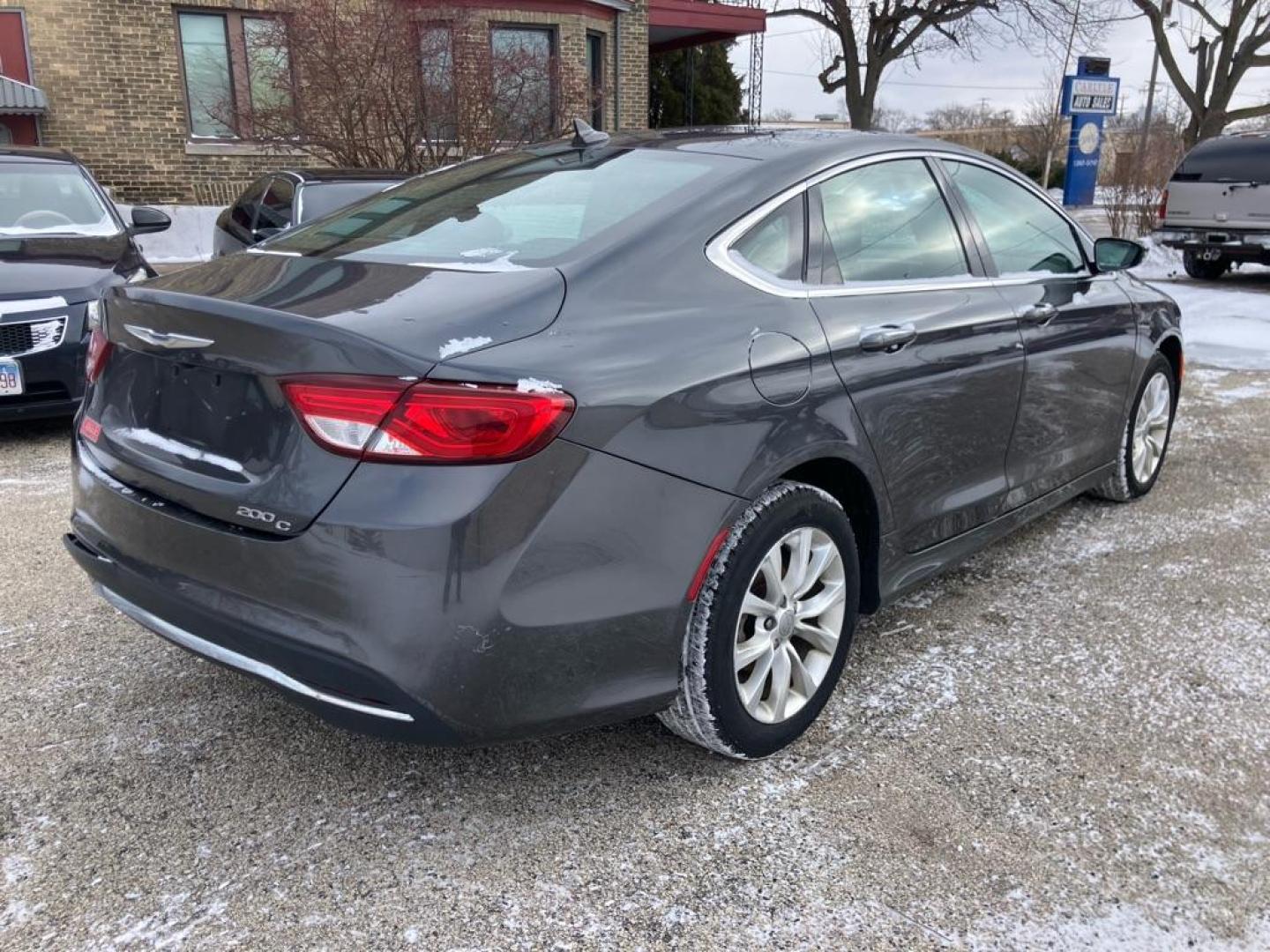 2015 GRAY CHRYSLER 200 C (1C3CCCCBXFN) with an 2.4L engine, Automatic transmission, located at 1708 Broadway, Rockford, IL, 61104, (815) 397-5010, 42.252522, -89.069359 - Photo#2
