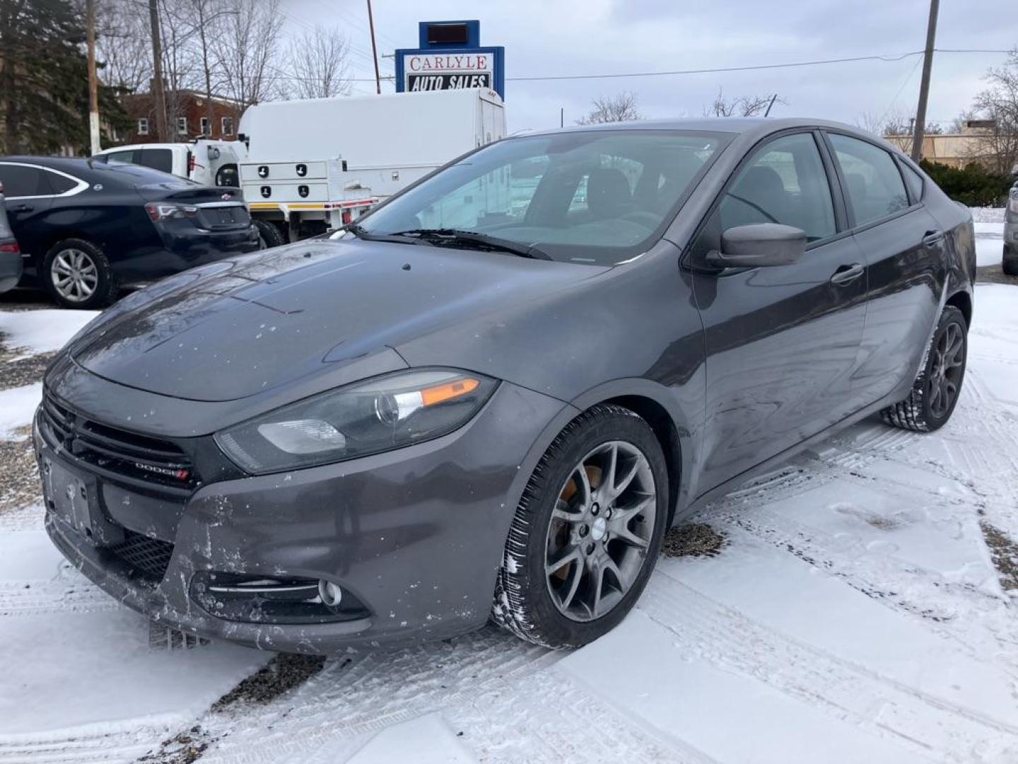 2016 Dodge Dart SXT's photo