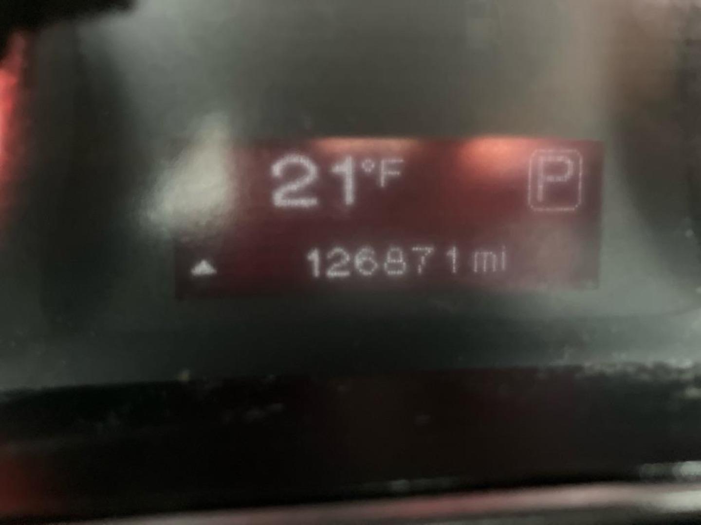 2016 GRAY DODGE DART SXT (1C3CDFBB5GD) with an 2.4L engine, 6-Speed Manual transmission, located at 1708 Broadway, Rockford, IL, 61104, (815) 397-5010, 42.252522, -89.069359 - Photo#7