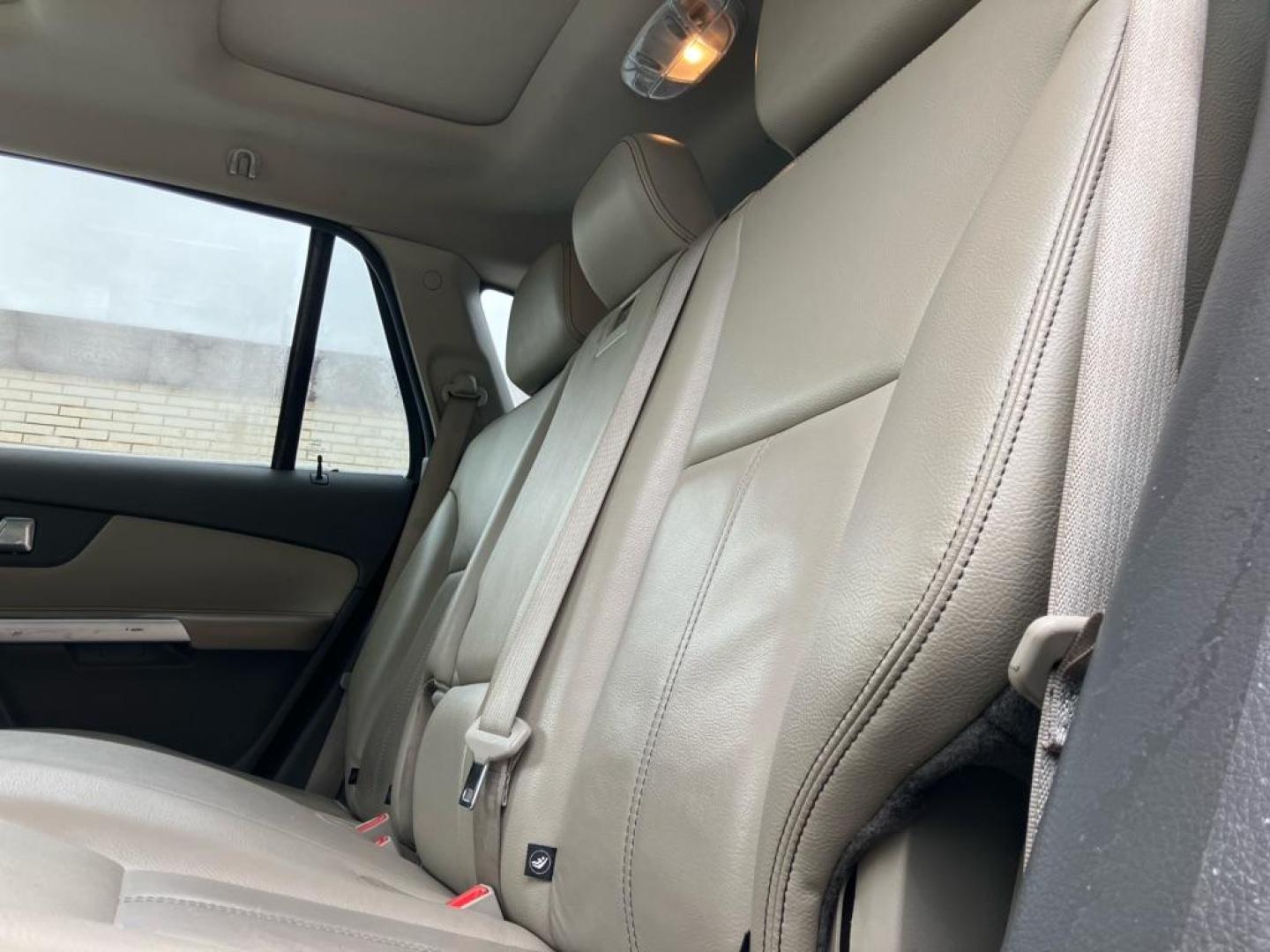 2013 BROWN FORD EDGE SEL (2FMDK4JC9DB) with an 3.5L engine, Automatic transmission, located at 1708 Broadway, Rockford, IL, 61104, (815) 397-5010, 42.252522, -89.069359 - Photo#4