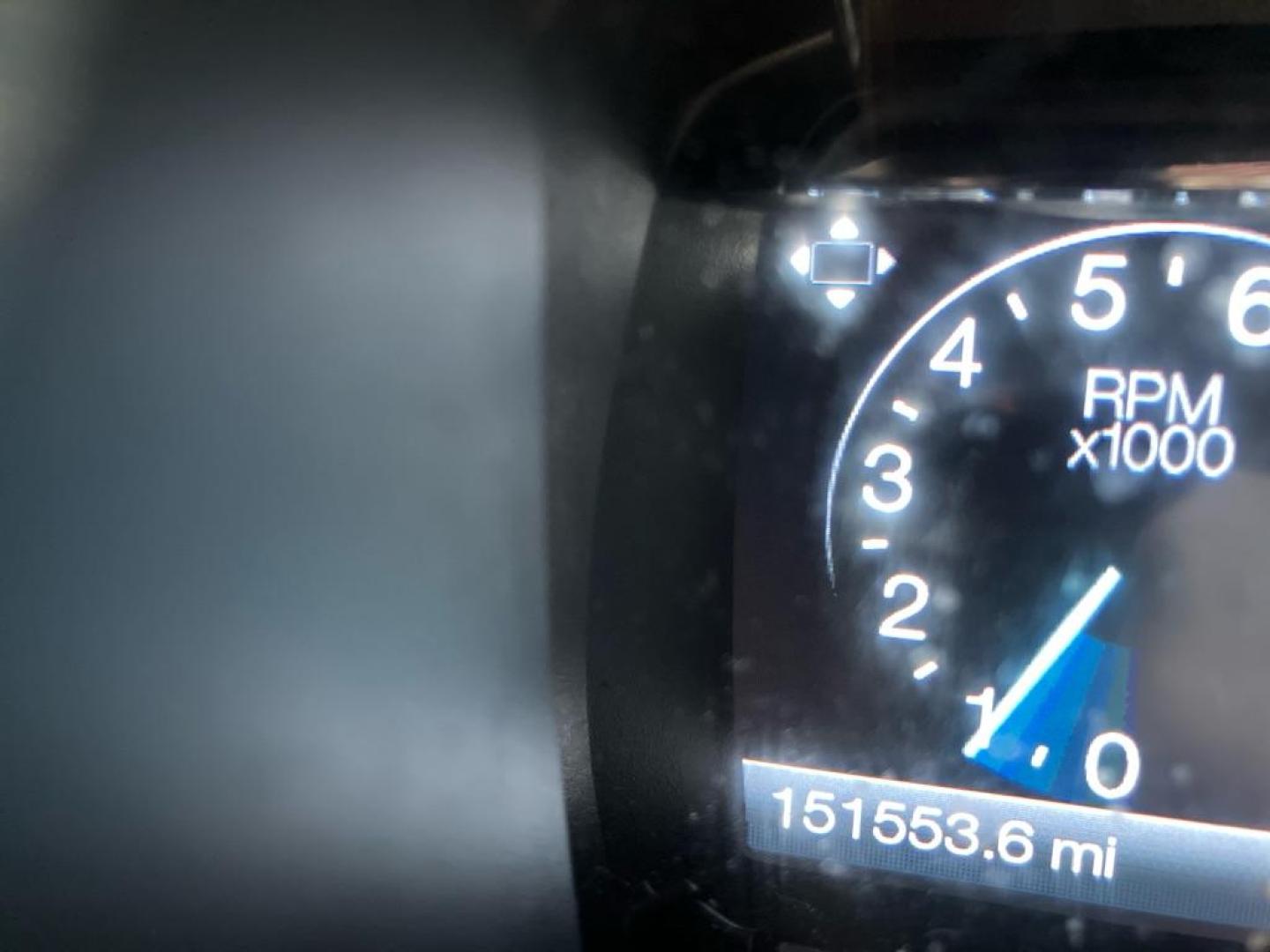 2015 SILVER FORD TAURUS SEL (1FAHP2E81FG) with an 3.5L engine, Automatic transmission, located at 1708 Broadway, Rockford, IL, 61104, (815) 397-5010, 42.252522, -89.069359 - Photo#7