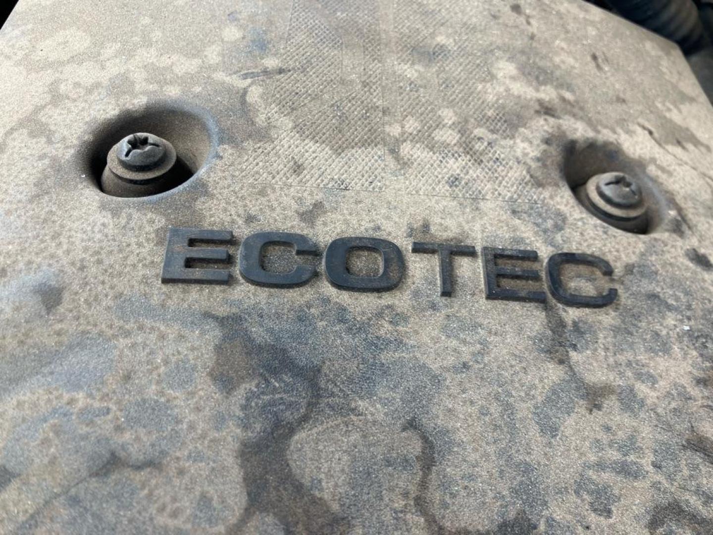 2019 BLUE CHEVROLET IMPALA LT (2G11Z5SAXK9) with an 2.5L engine, Automatic transmission, located at 1708 Broadway, Rockford, IL, 61104, (815) 397-5010, 42.252522, -89.069359 - Photo#9