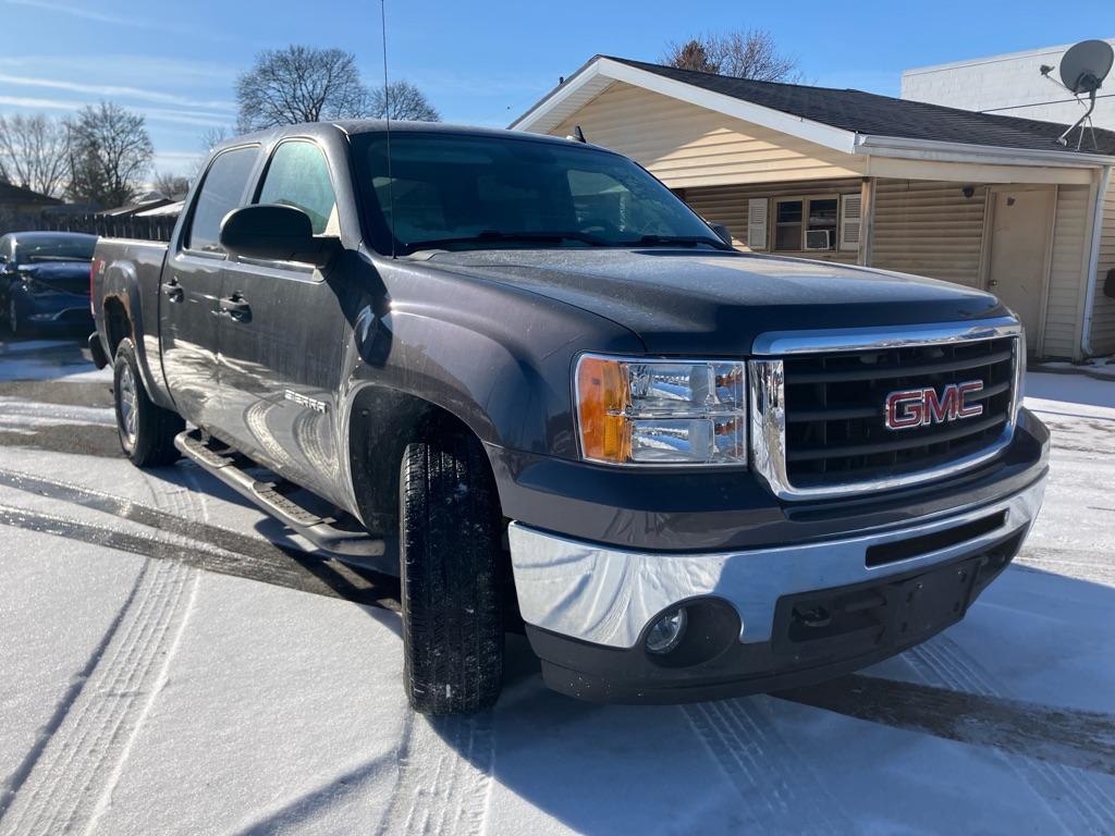 photo of 2011 GMC SIERRA 1500 SLE