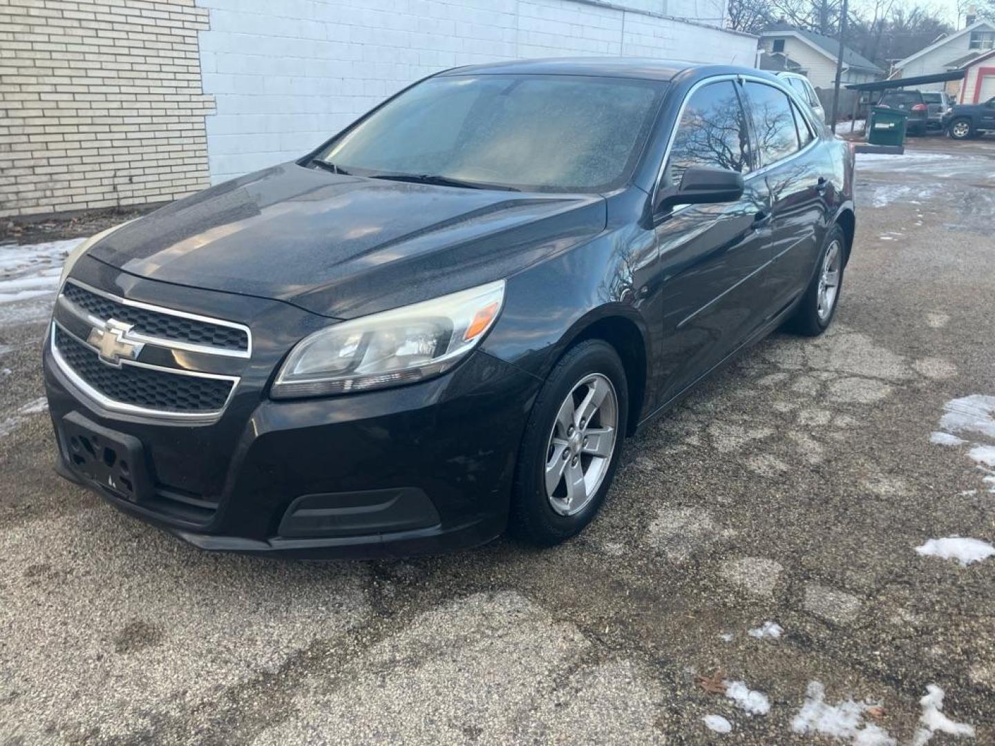 2013 BLACK CHEVROLET MALIBU LS (1G11B5SA8DF) with an 2.5L engine, Automatic transmission, located at 1708 Broadway, Rockford, IL, 61104, (815) 397-5010, 42.252522, -89.069359 - Photo#0