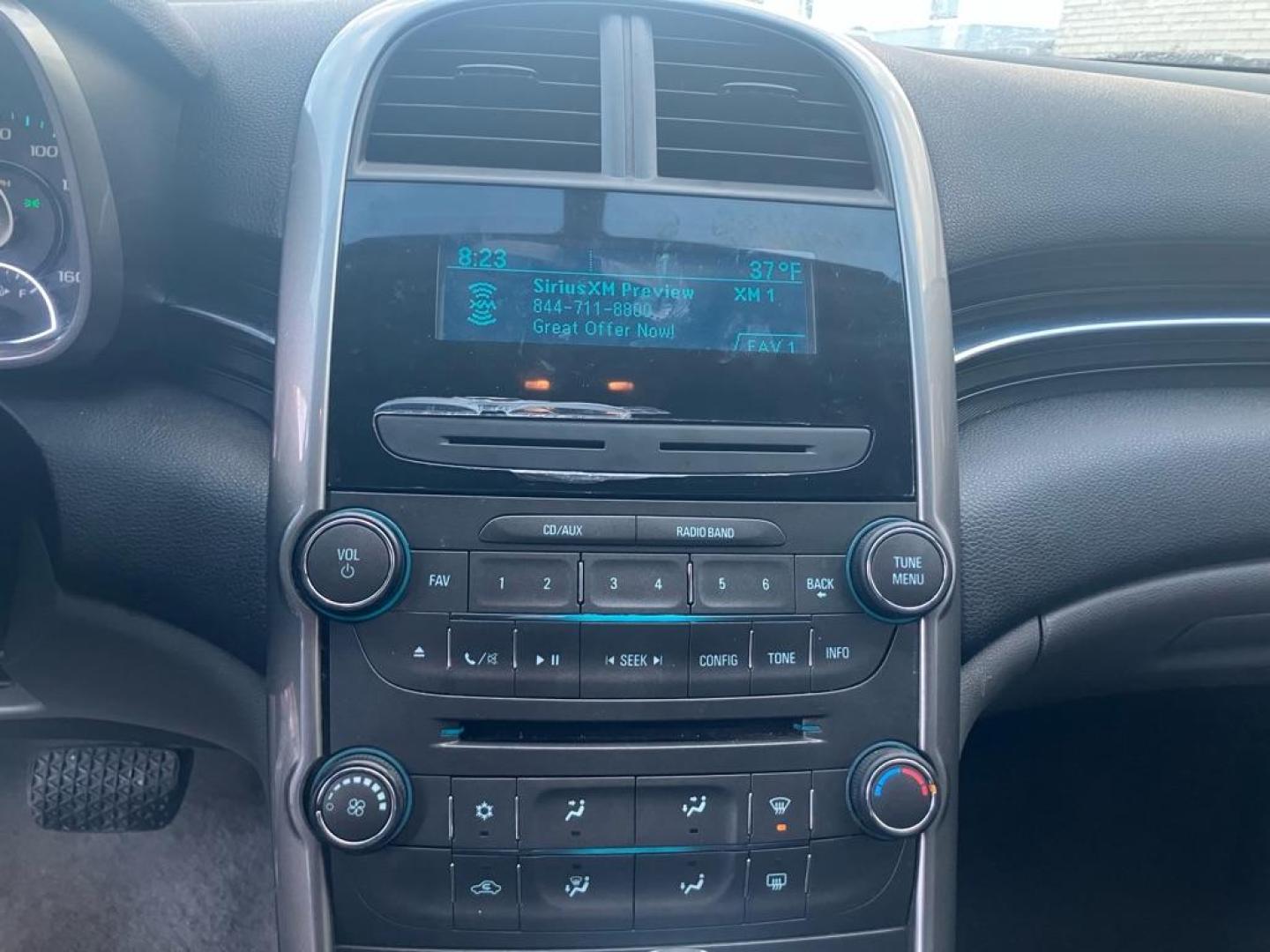 2013 BLACK CHEVROLET MALIBU LS (1G11B5SA8DF) with an 2.5L engine, Automatic transmission, located at 1708 Broadway, Rockford, IL, 61104, (815) 397-5010, 42.252522, -89.069359 - Photo#8