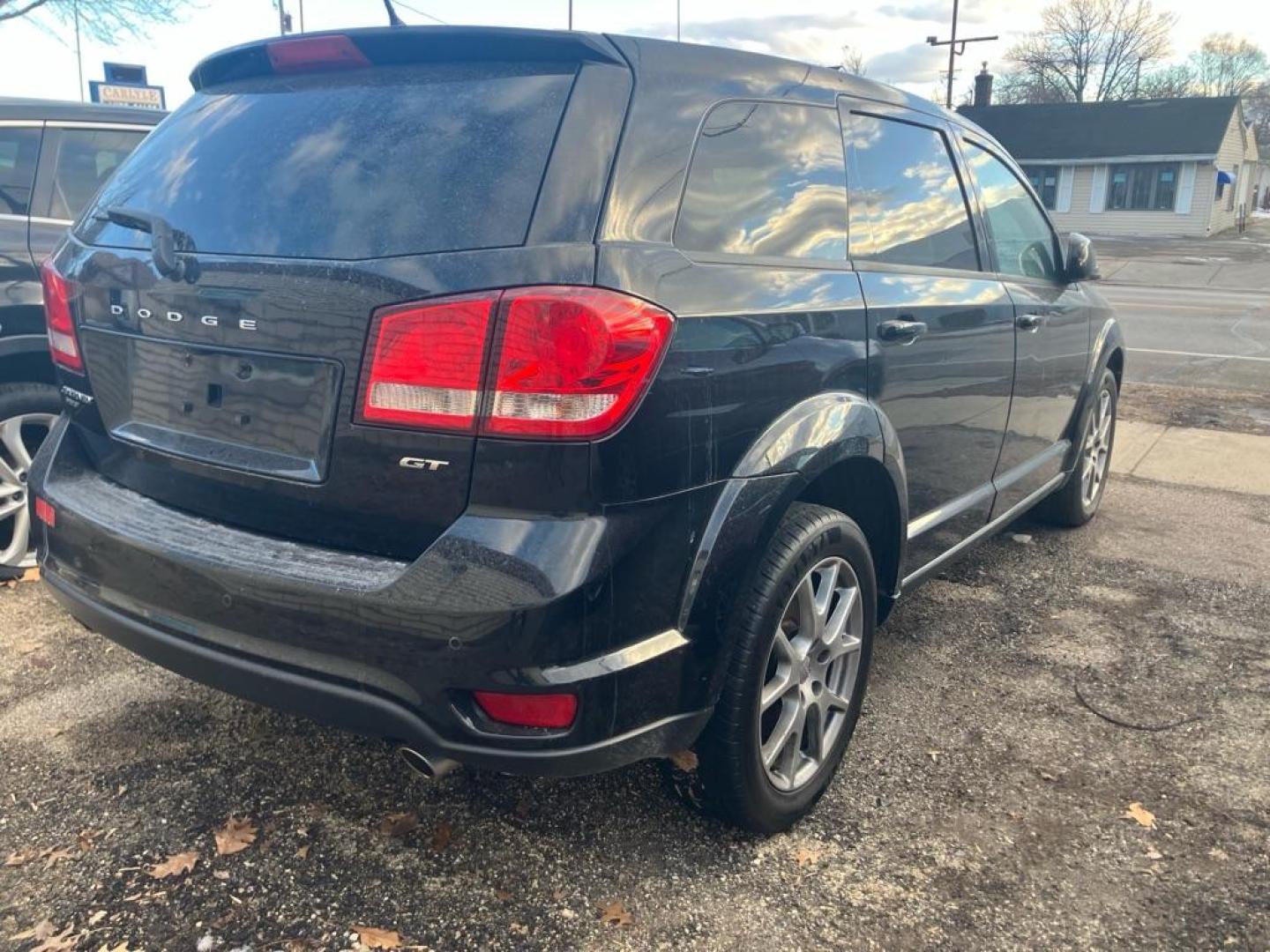2017 BLACK DODGE JOURNEY GT (3C4PDDEGXHT) with an 3.6L engine, Automatic transmission, located at 1708 Broadway, Rockford, IL, 61104, (815) 397-5010, 42.252522, -89.069359 - Photo#2