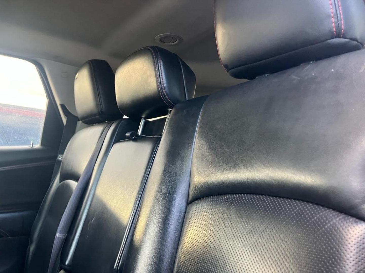 2017 BLACK DODGE JOURNEY GT (3C4PDDEGXHT) with an 3.6L engine, Automatic transmission, located at 1708 Broadway, Rockford, IL, 61104, (815) 397-5010, 42.252522, -89.069359 - Photo#5