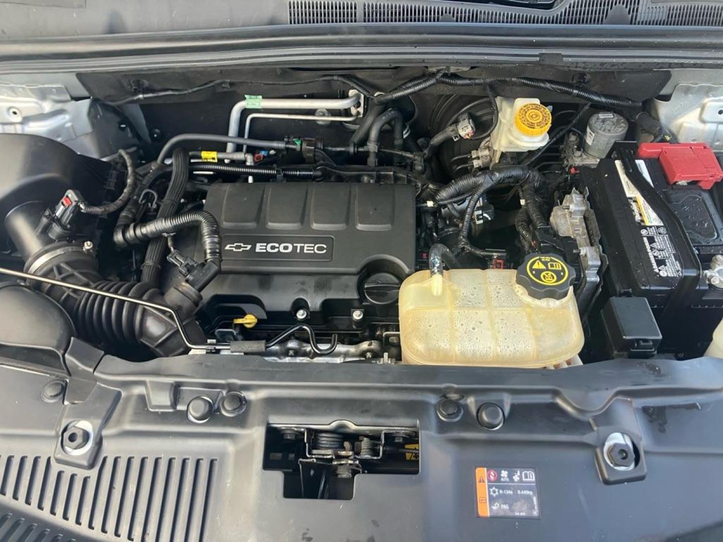 2019 SILVER CHEVROLET TRAX LS (3GNCJKSB0KL) with an 1.4L engine, Automatic transmission, located at 1708 Broadway, Rockford, IL, 61104, (815) 397-5010, 42.252522, -89.069359 - Photo#9