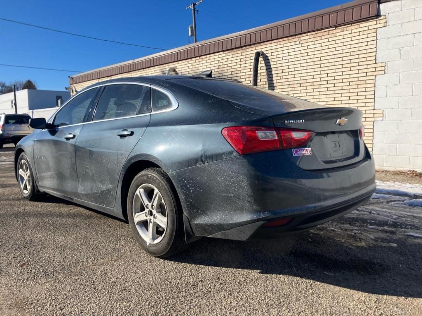 2019 GRAY CHEVROLET MALIBU LS (1G1ZB5ST3KF) with an 1.5L engine, Continuously Variable transmission, located at 1708 Broadway, Rockford, IL, 61104, (815) 397-5010, 42.252522, -89.069359 - Photo#2