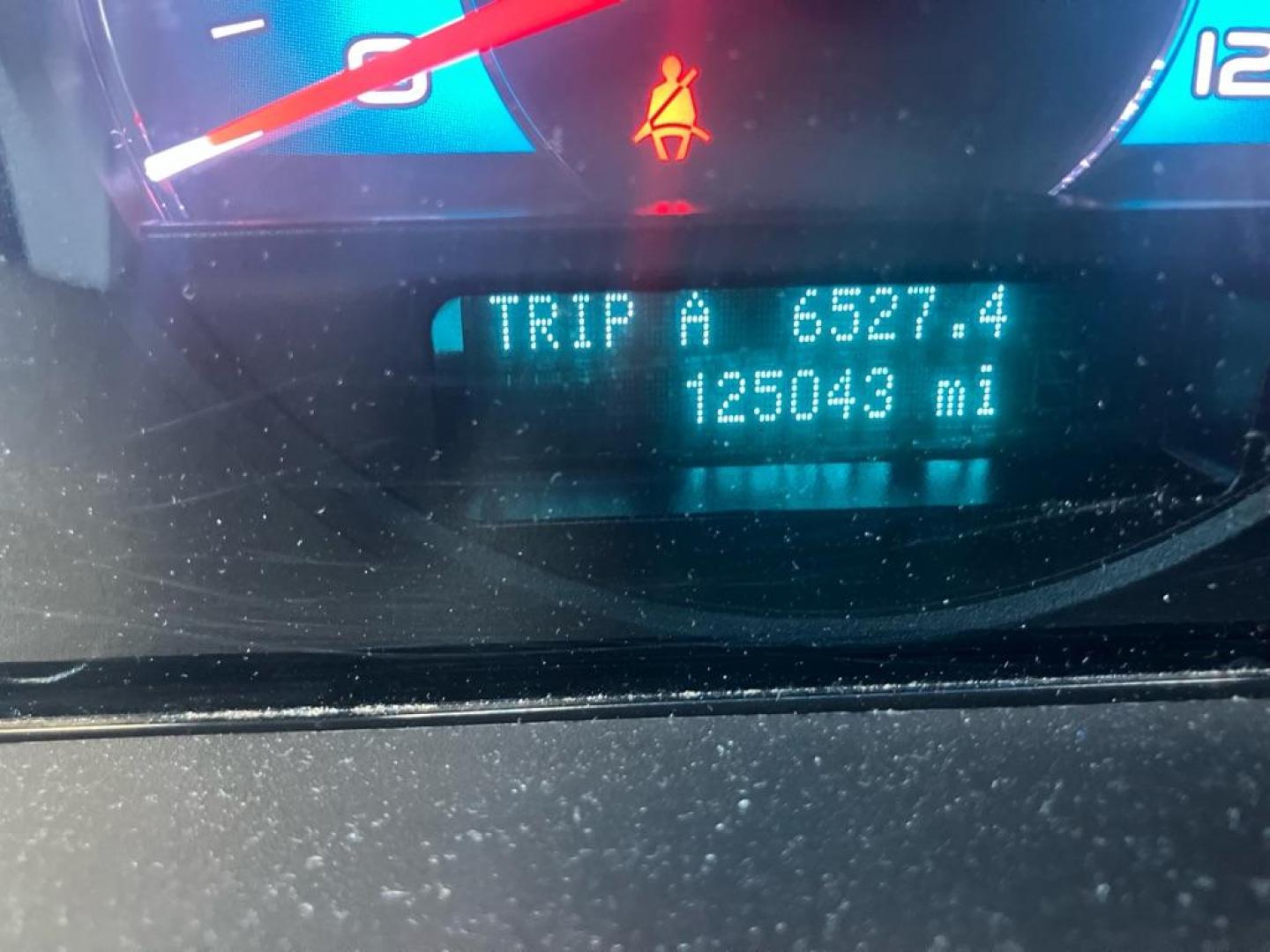 2010 RED FORD FUSION SE (3FAHP0HG5AR) with an 3.0L engine, Automatic transmission, located at 1708 Broadway, Rockford, IL, 61104, (815) 397-5010, 42.252522, -89.069359 - Photo#7