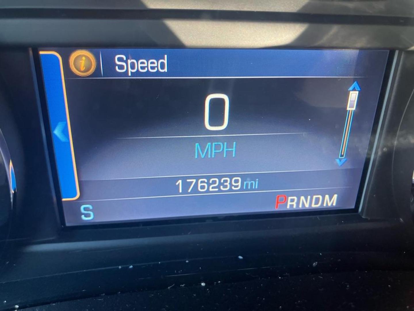 2015 RED CHEVROLET TAHOE 1500 LT (1GNSKBKC4FR) with an 5.3L engine, Automatic transmission, located at 1708 Broadway, Rockford, IL, 61104, (815) 397-5010, 42.252522, -89.069359 - Photo#8