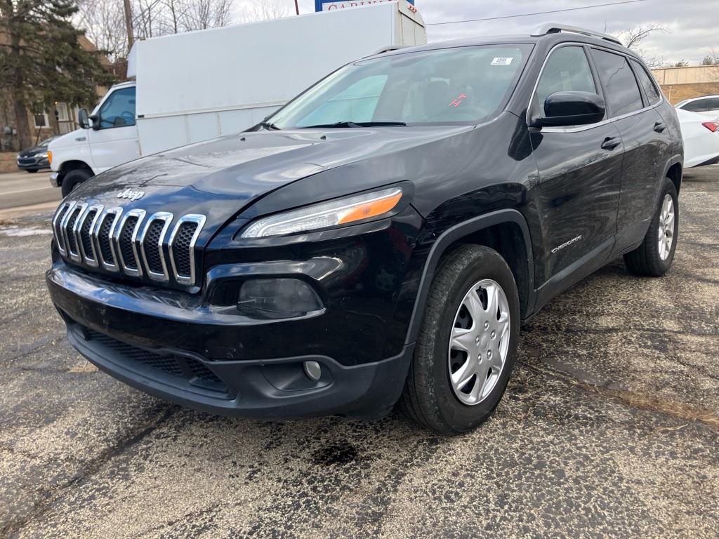 photo of 2015 JEEP CHEROKEE LATITUDE