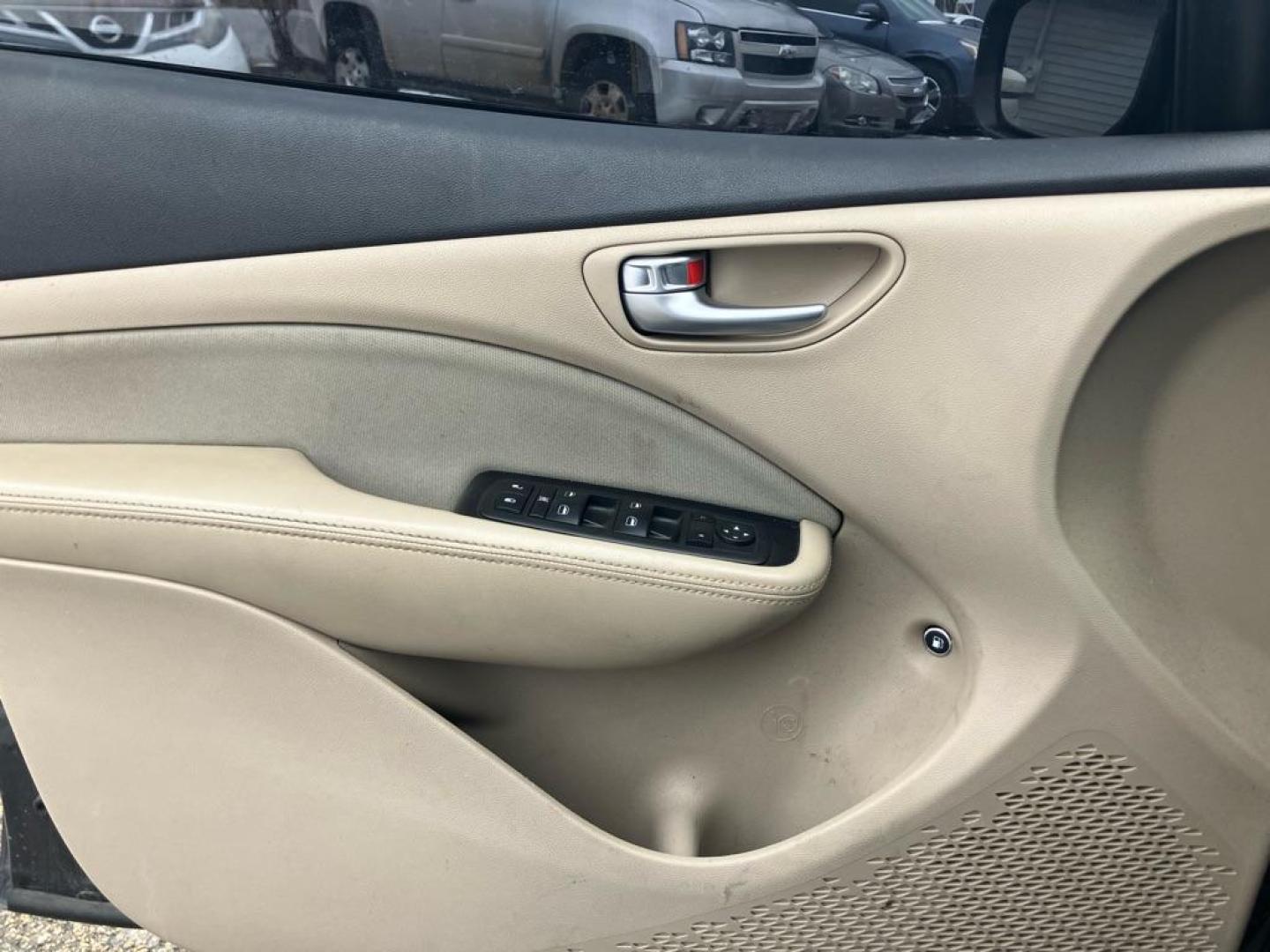 2013 BLACK DODGE DART SXT (1C3CDFBA8DD) with an 2.0L engine, Automatic transmission, located at 1708 Broadway, Rockford, IL, 61104, (815) 397-5010, 42.252522, -89.069359 - Photo#6