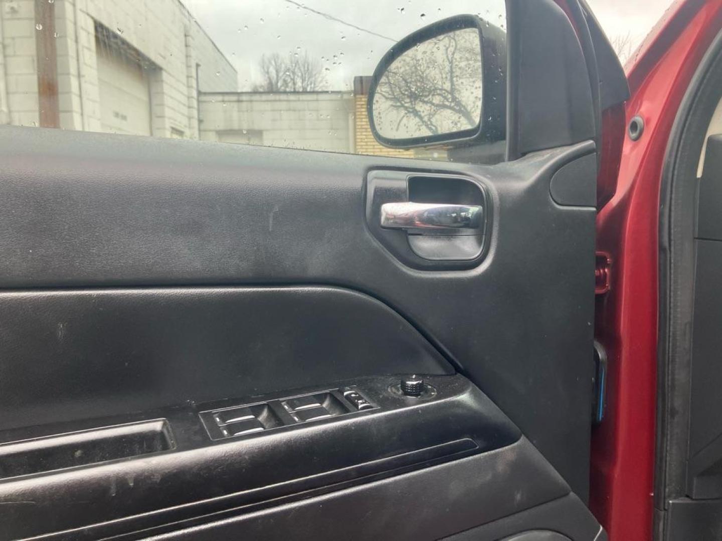 2016 RED JEEP COMPASS SPORT (1C4NJCBA9GD) with an 2.0L engine, Continuously Variable transmission, located at 1708 Broadway, Rockford, IL, 61104, (815) 397-5010, 42.252522, -89.069359 - Photo#6