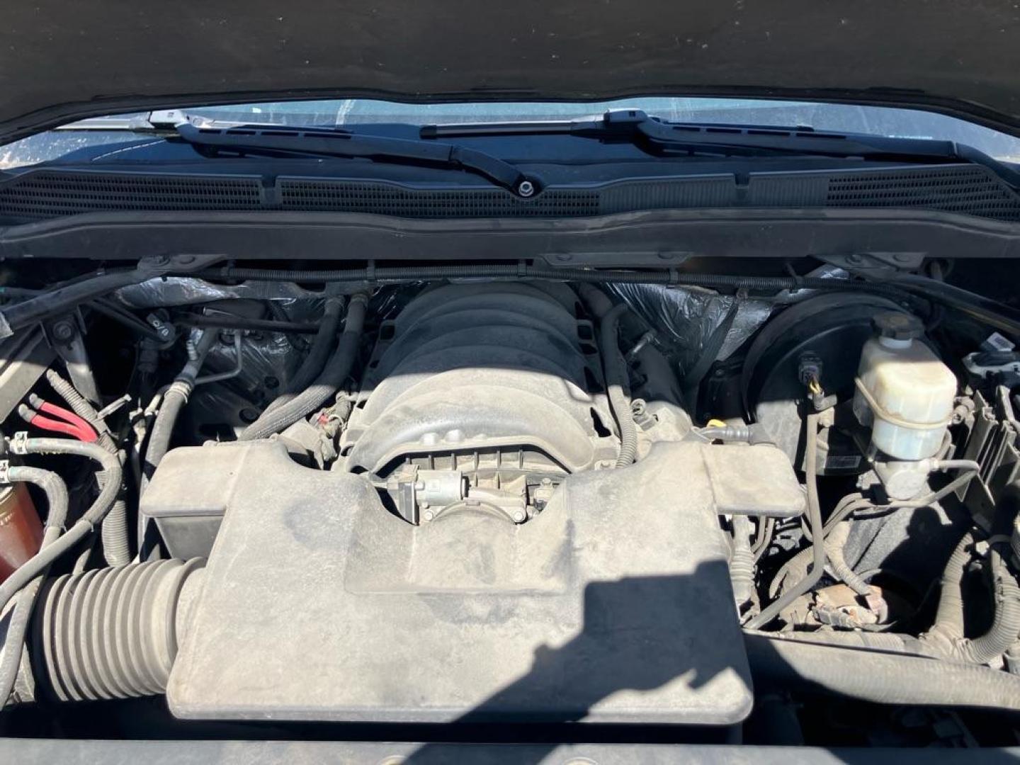 2015 BLACK CHEVROLET SILVERADO 1500 LTZ (3GCUKSEC2FG) with an 5.3L engine, Automatic transmission, located at 1708 Broadway, Rockford, IL, 61104, (815) 397-5010, 42.252522, -89.069359 - Photo#9