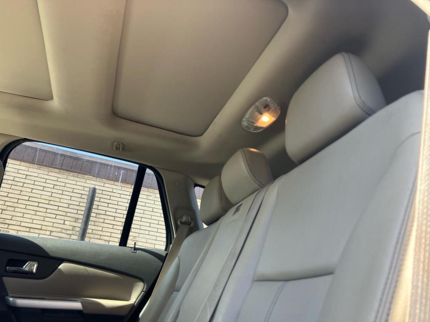 2013 BLACK FORD EDGE LIMITED (2FMDK4KC2DB) with an 3.5L engine, Automatic transmission, located at 1708 Broadway, Rockford, IL, 61104, (815) 397-5010, 42.252522, -89.069359 - Photo#4