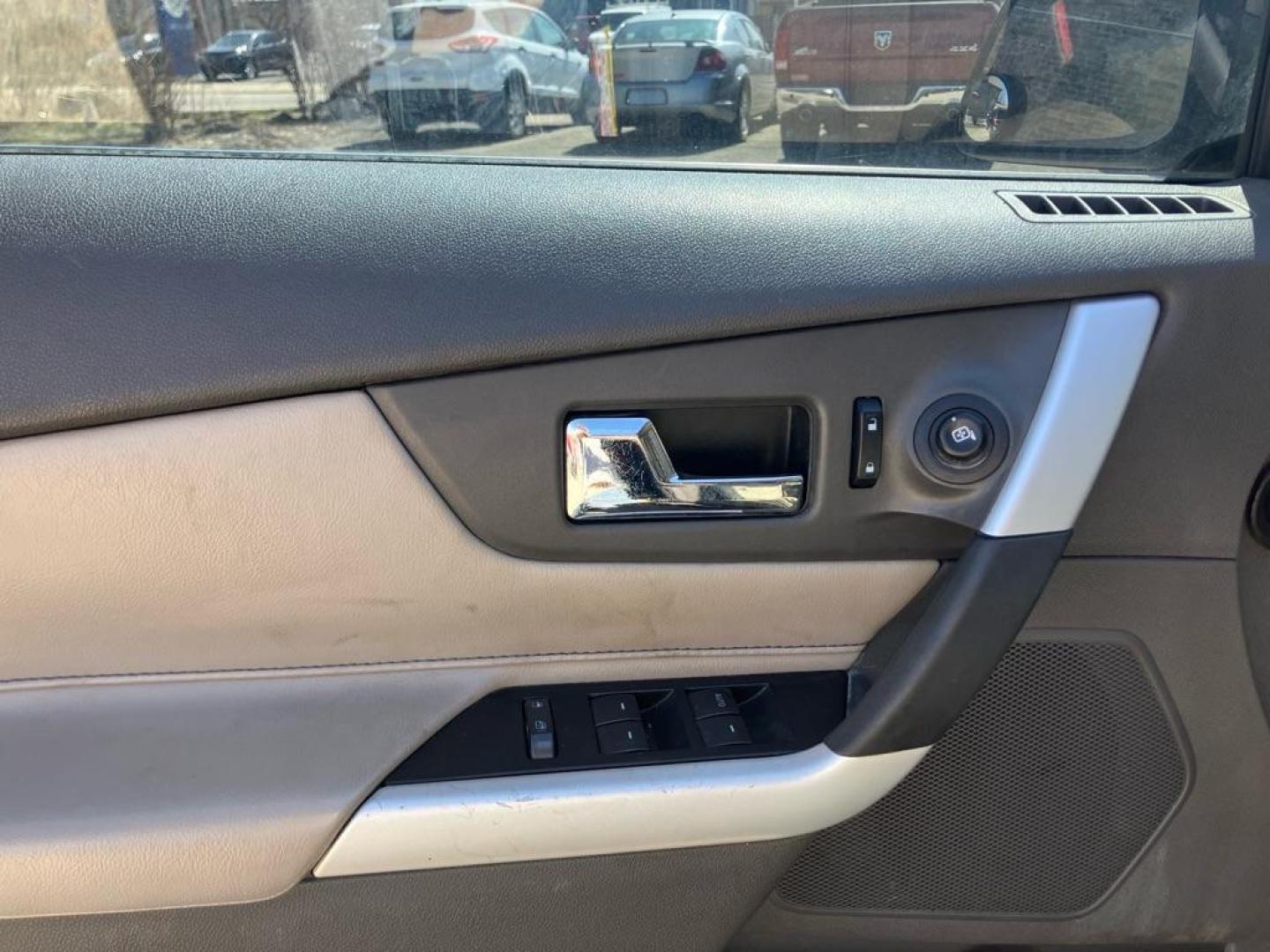 2013 BLACK FORD EDGE LIMITED (2FMDK4KC2DB) with an 3.5L engine, Automatic transmission, located at 1708 Broadway, Rockford, IL, 61104, (815) 397-5010, 42.252522, -89.069359 - Photo#6