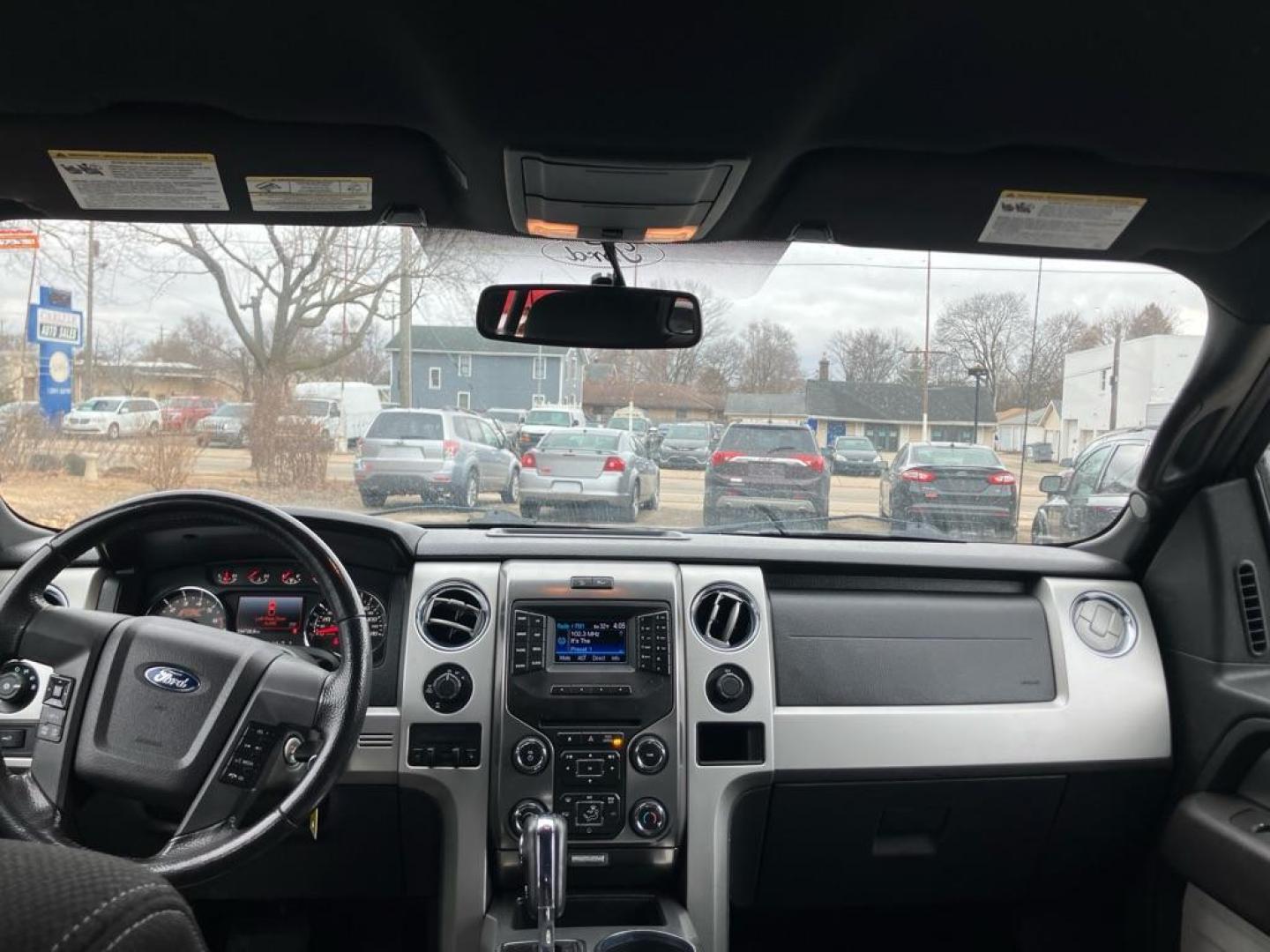 2014 GRAY FORD F150 SUPERCREW (1FTFW1EF0EF) with an 5.0L engine, Automatic transmission, located at 1708 Broadway, Rockford, IL, 61104, (815) 397-5010, 42.252522, -89.069359 - Photo#5