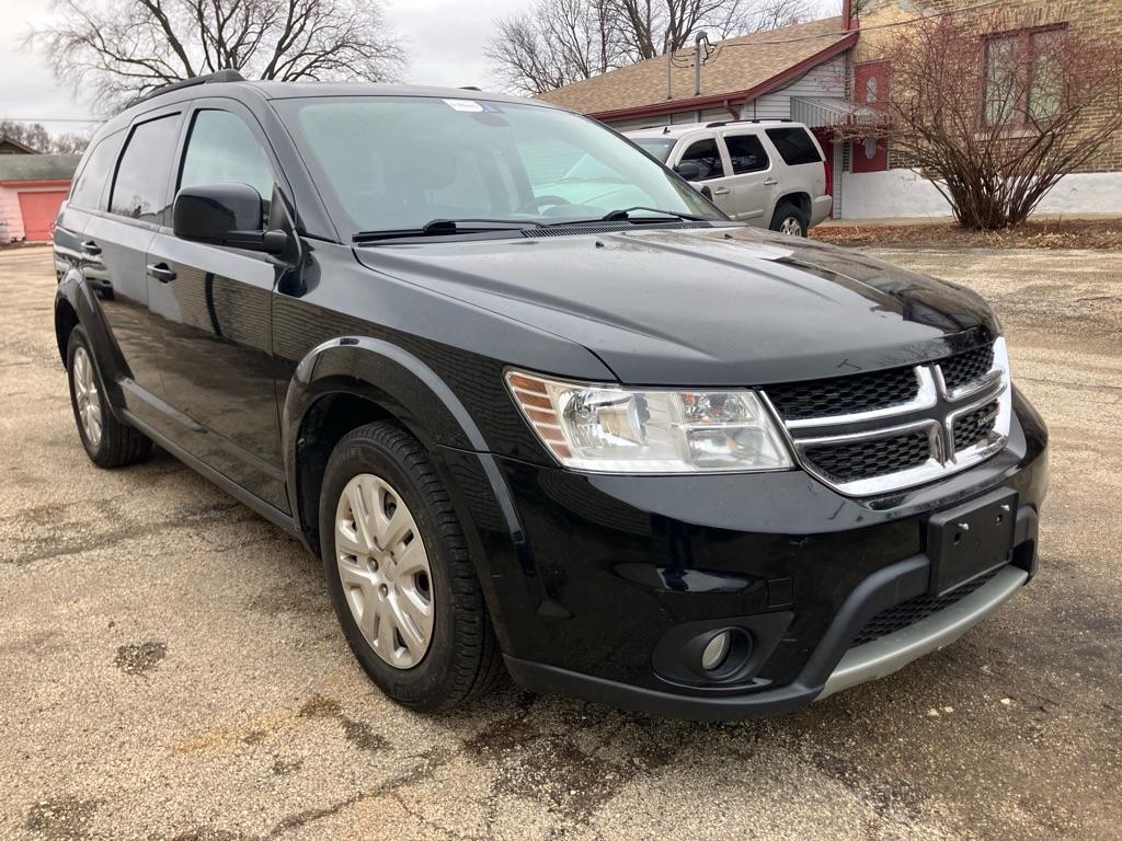 photo of 2019 DODGE JOURNEY SE