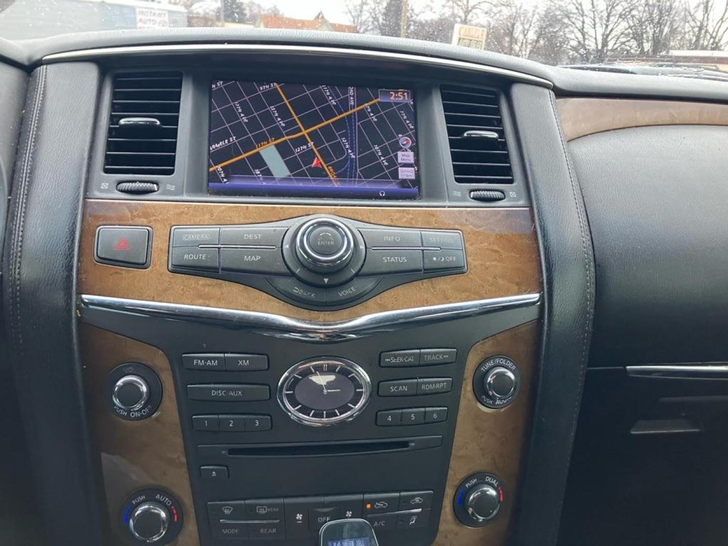 2012 GRAY INFINITI QX56 (JN8AZ2NE6C9) with an 5.6L engine, Automatic transmission, located at 1708 Broadway, Rockford, IL, 61104, (815) 397-5010, 42.252522, -89.069359 - Photo#8