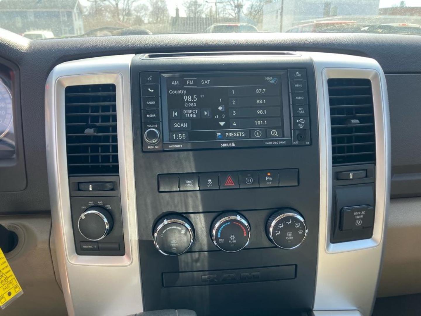 2012 RED DODGE RAM 1500 SLT (1C6RD7LT1CS) with an 5.7L engine, Automatic transmission, located at 1708 Broadway, Rockford, IL, 61104, (815) 397-5010, 42.252522, -89.069359 - Photo#10