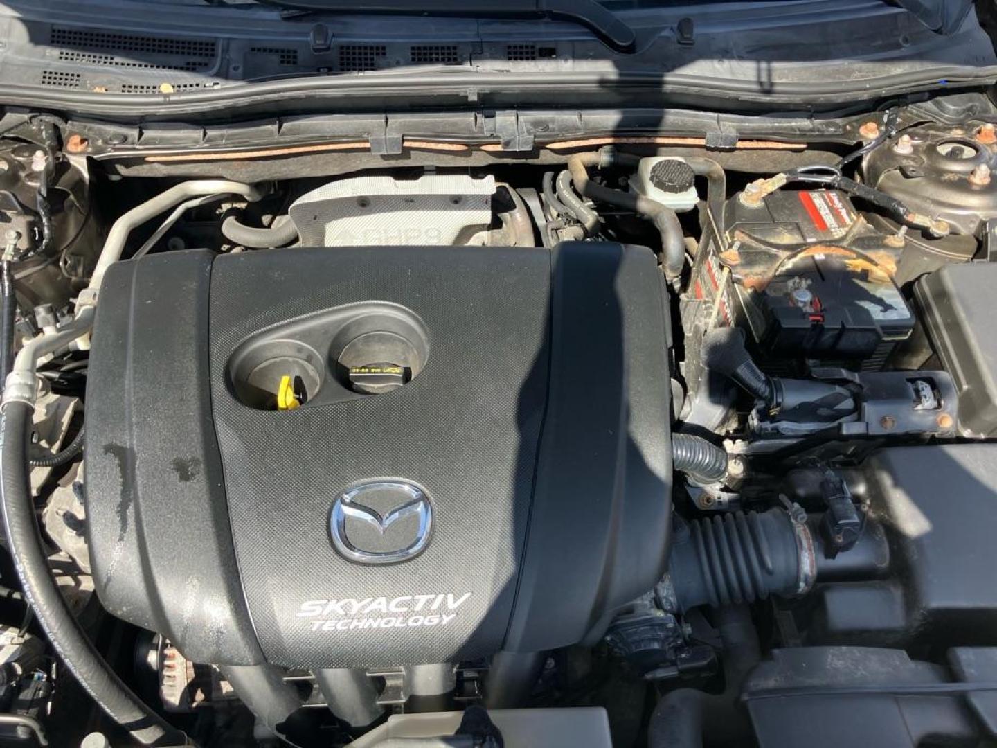 2016 BROWN MAZDA 3 GRAND TOURING (JM1BM1X71G1) with an 2.0L engine, Automatic transmission, located at 1708 Broadway, Rockford, IL, 61104, (815) 397-5010, 42.252522, -89.069359 - Photo#9