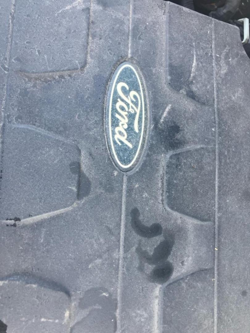 2015 BLACK FORD EDGE SEL (2FMTK4J82FB) with an 3.5L engine, Automatic transmission, located at 1708 Broadway, Rockford, IL, 61104, (815) 397-5010, 42.252522, -89.069359 - Photo#9