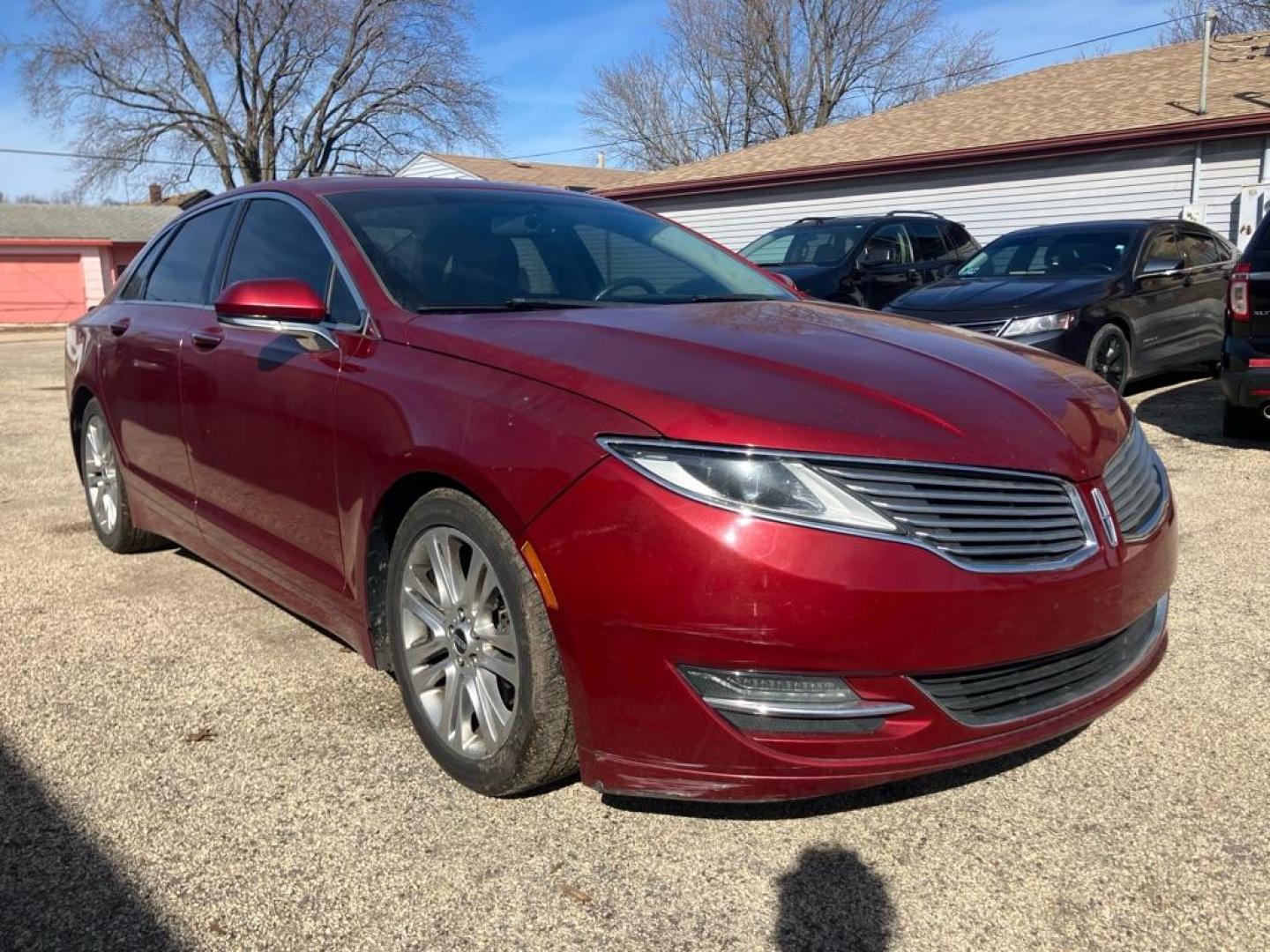 2014 RED LINCOLN MKZ (3LN6L2GK1ER) with an 3.7L engine, Automatic transmission, located at 1708 Broadway, Rockford, IL, 61104, (815) 397-5010, 42.252522, -89.069359 - Photo#1