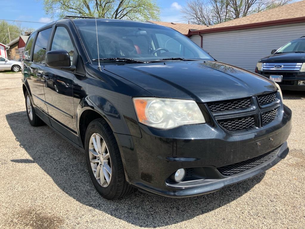 photo of 2014 DODGE GRAND CARAVAN SXT