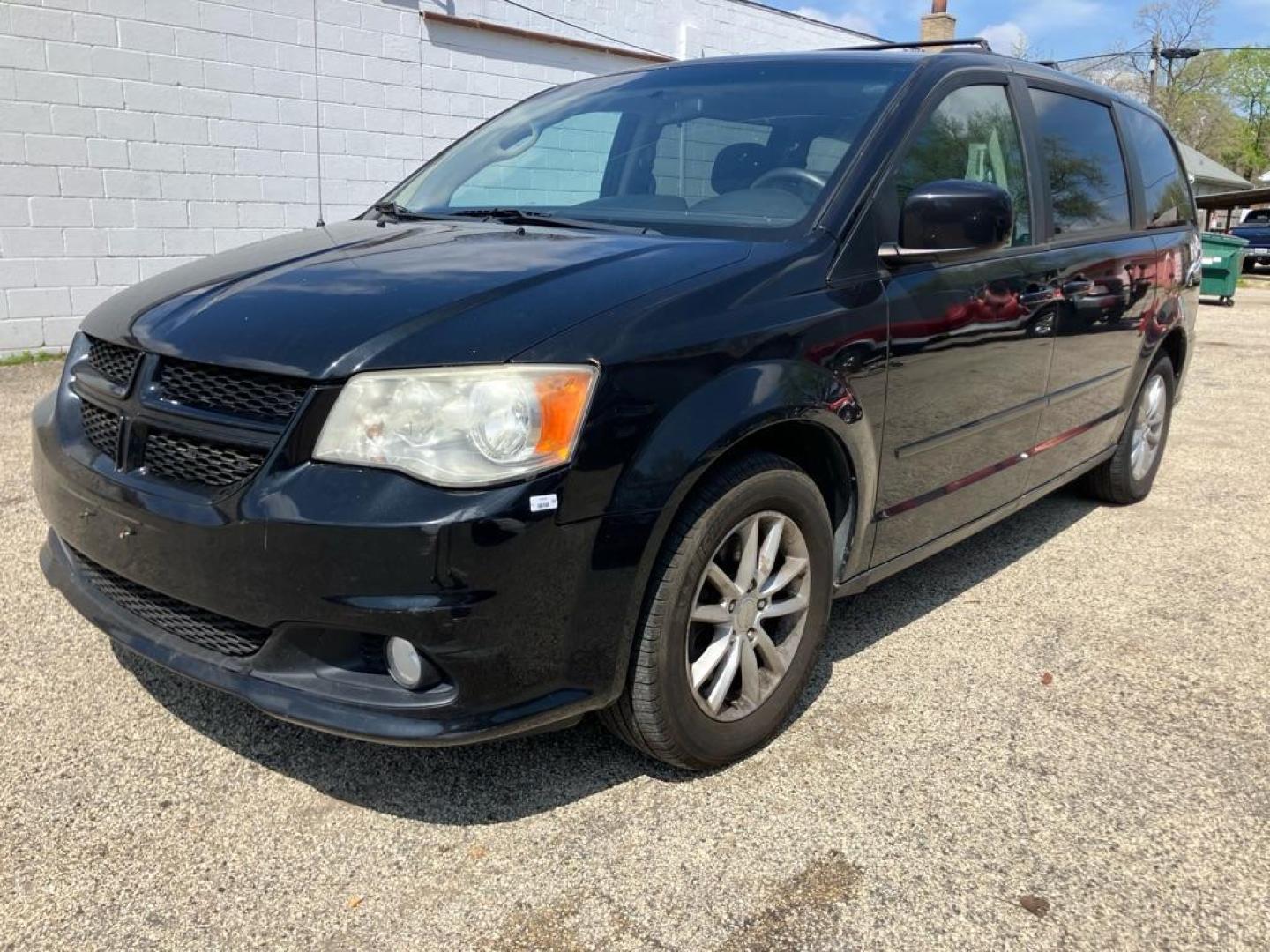 2014 BLACK DODGE GRAND CARAVAN SXT (2C4RDGCG4ER) with an 3.6L engine, Automatic transmission, located at 1708 Broadway, Rockford, IL, 61104, (815) 397-5010, 42.252522, -89.069359 - Photo#1