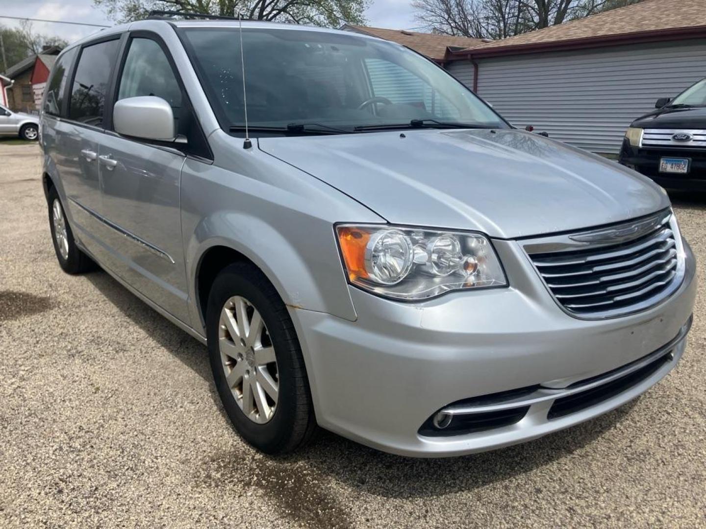 2012 Chrysler Town & Country Touring