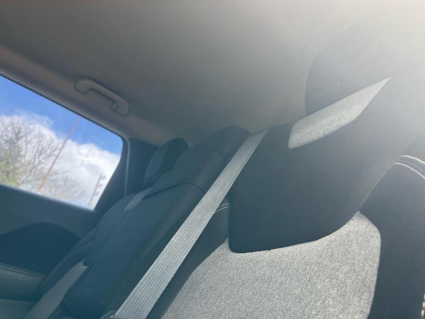 2014 BLACK JEEP CHEROKEE SPORT (1C4PJLAB8EW) with an 2.4L engine, Automatic transmission, located at 1708 Broadway, Rockford, IL, 61104, (815) 397-5010, 42.252522, -89.069359- Photo#4