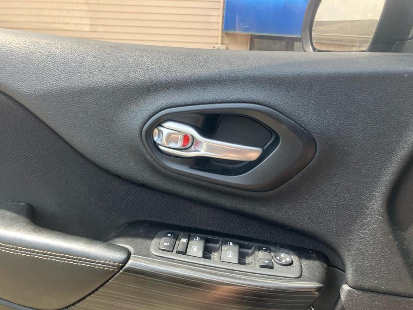 2014 BLACK JEEP CHEROKEE SPORT (1C4PJLAB8EW) with an 2.4L engine, Automatic transmission, located at 1708 Broadway, Rockford, IL, 61104, (815) 397-5010, 42.252522, -89.069359- Photo#6