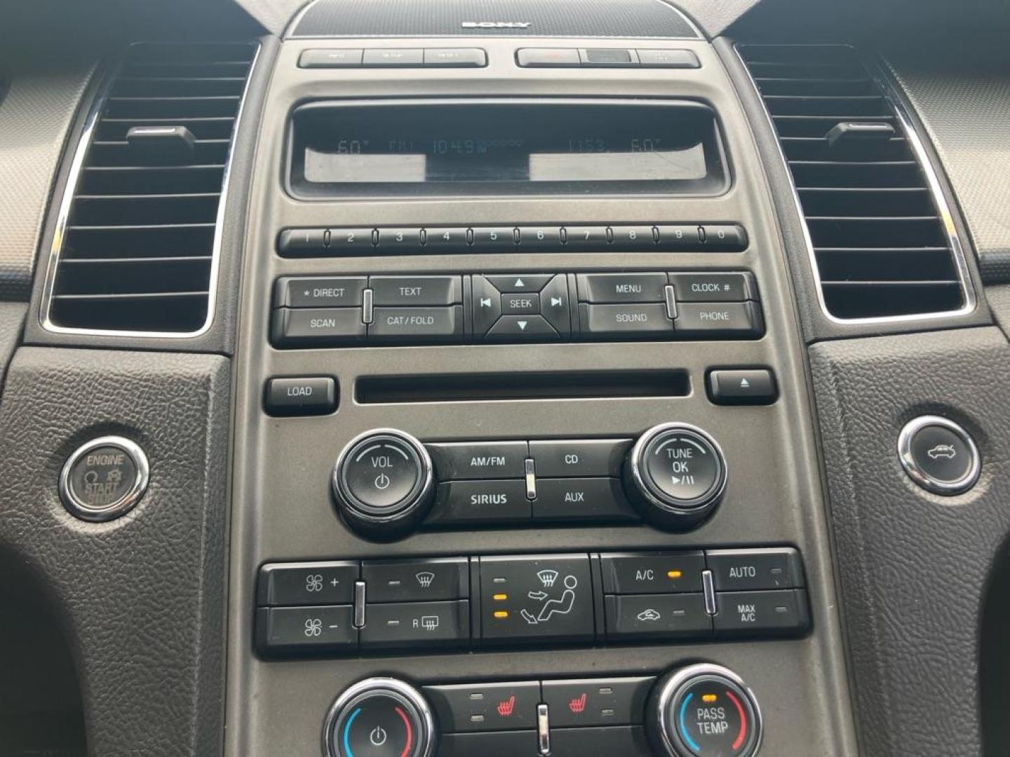 2011 GRAY FORD TAURUS SEL (1FAHP2HW0BG) with an 3.5L engine, Automatic transmission, located at 1708 Broadway, Rockford, IL, 61104, (815) 397-5010, 42.252522, -89.069359 - Photo#8