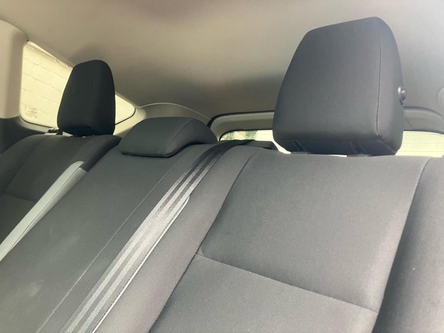 2013 SILVER FORD ESCAPE S (1FMCU0F79DU) with an 2.5L engine, Automatic transmission, located at 1708 Broadway, Rockford, IL, 61104, (815) 397-5010, 42.252522, -89.069359- Photo#4
