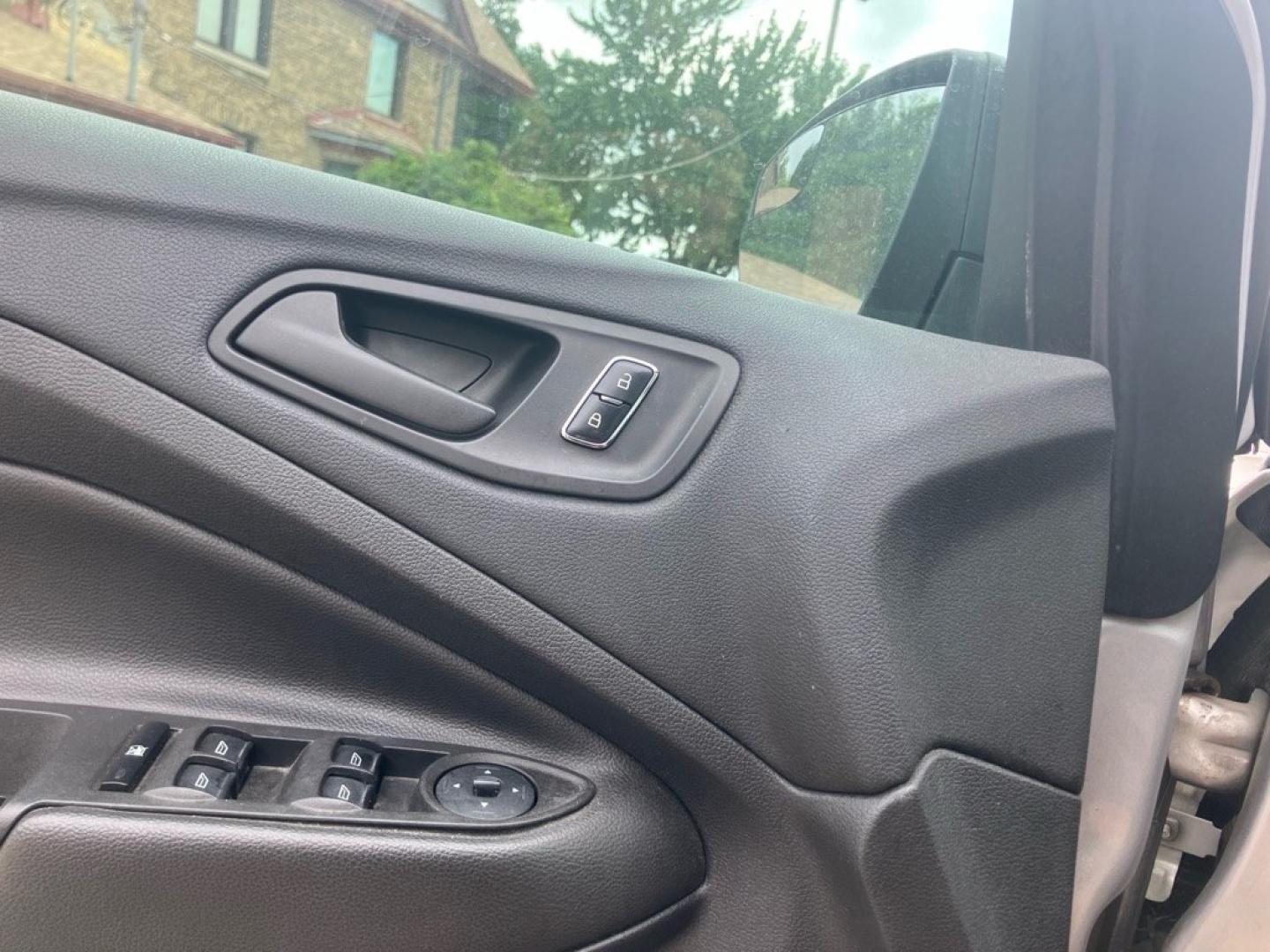 2013 SILVER FORD ESCAPE S (1FMCU0F79DU) with an 2.5L engine, Automatic transmission, located at 1708 Broadway, Rockford, IL, 61104, (815) 397-5010, 42.252522, -89.069359- Photo#6