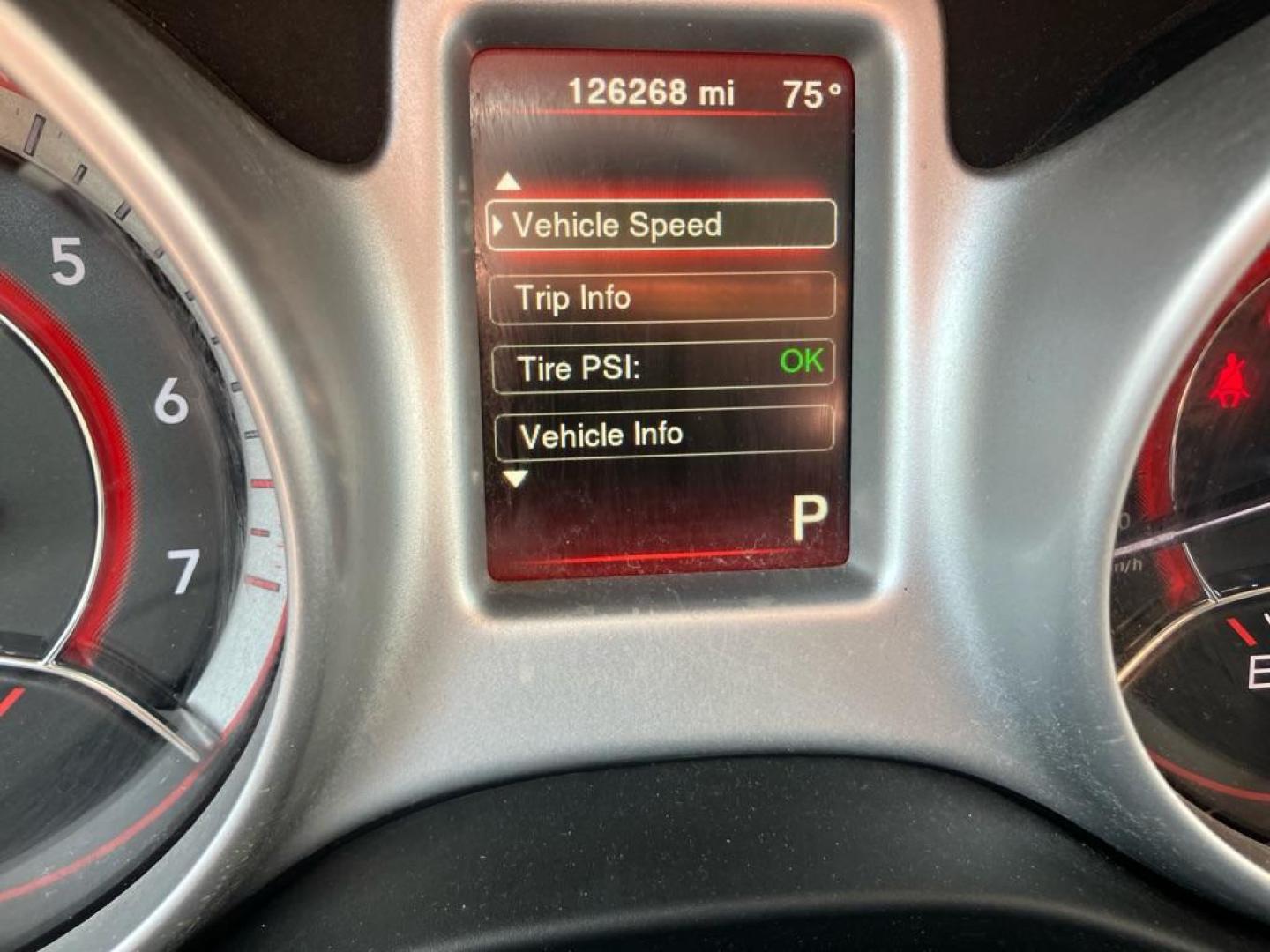 2017 BLUE DODGE JOURNEY SE (3C4PDCAB3HT) with an 2.4L engine, Automatic transmission, located at 1708 Broadway, Rockford, IL, 61104, (815) 397-5010, 42.252522, -89.069359 - Photo#7