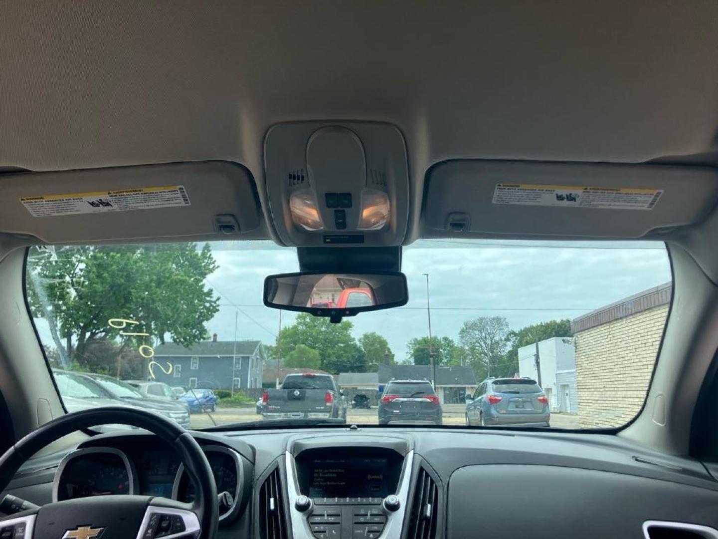 2012 BLUE CHEVROLET EQUINOX LT (2GNFLDE50C6) with an 3.0L engine, Automatic transmission, located at 1708 Broadway, Rockford, IL, 61104, (815) 397-5010, 42.252522, -89.069359 - Photo#5