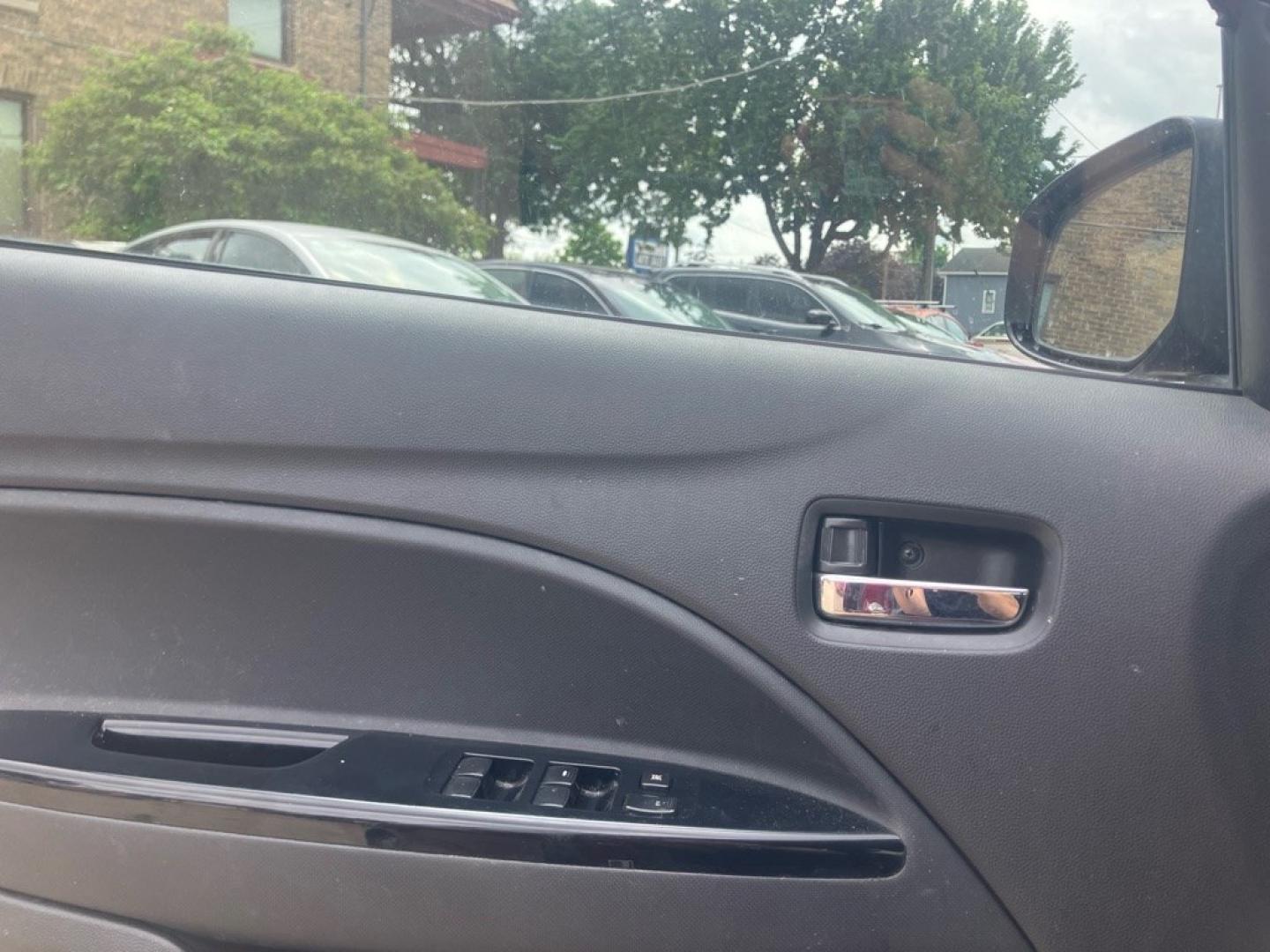 2017 PURPLE MITSUBISHI MIRAGE G4 SE (ML32F4FJ7HH) with an 1.2L engine, Automatic transmission, located at 1708 Broadway, Rockford, IL, 61104, (815) 397-5010, 42.252522, -89.069359- Photo#6