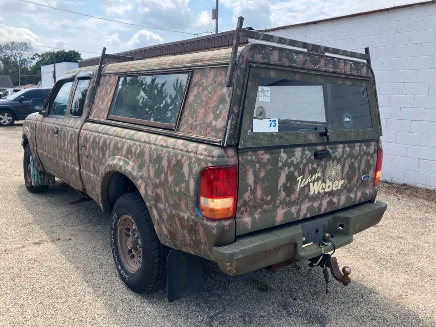 1993 CAMO FORD RANGER SUPER CAB (1FTCR15XXPP) with an 4.0L engine, 5-Speed Manual transmission, located at 1708 Broadway, Rockford, IL, 61104, (815) 397-5010, 42.252522, -89.069359- Photo#3