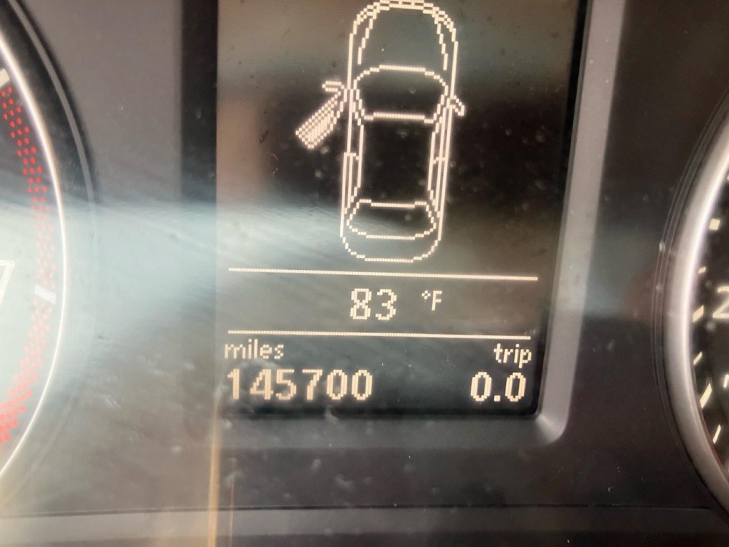 2012 WHITE VOLKSWAGEN PASSAT SE (1VWBH7A36CC) with an 2.5L engine, Automatic transmission, located at 1708 Broadway, Rockford, IL, 61104, (815) 397-5010, 42.252522, -89.069359- Photo#7