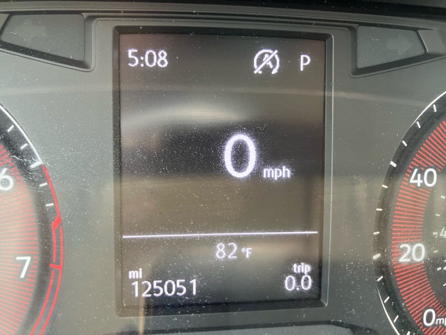 2019 SILVER VOLKSWAGEN JETTA S (3VWCB7BU7KM) with an 1.4L engine, Automatic transmission, located at 1708 Broadway, Rockford, IL, 61104, (815) 397-5010, 42.252522, -89.069359- Photo#7